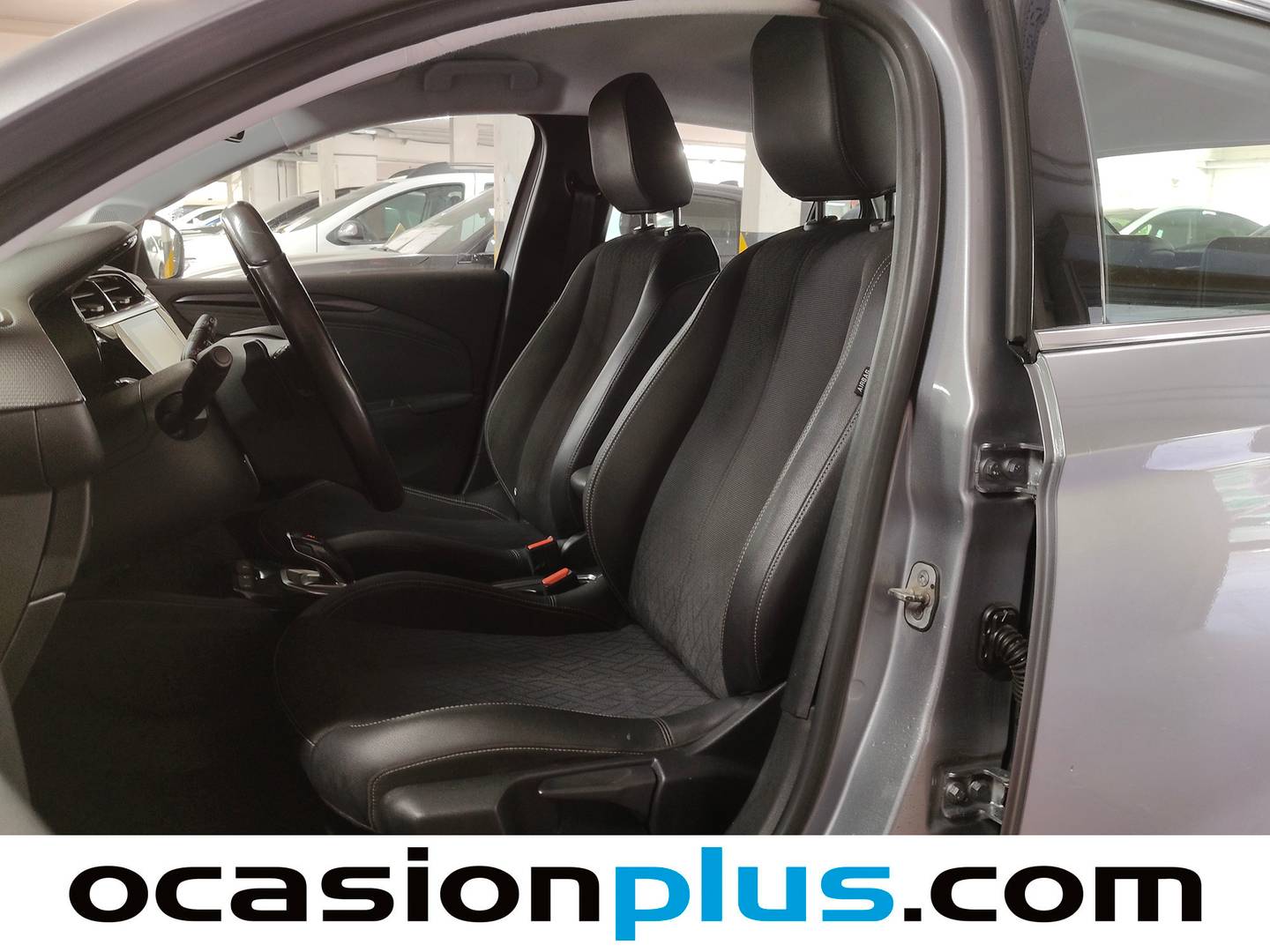 Foto asientos delanteros Opel Corsa Opel Corsa 1.2 Turbo XHL Elegance Auto (100 CV)