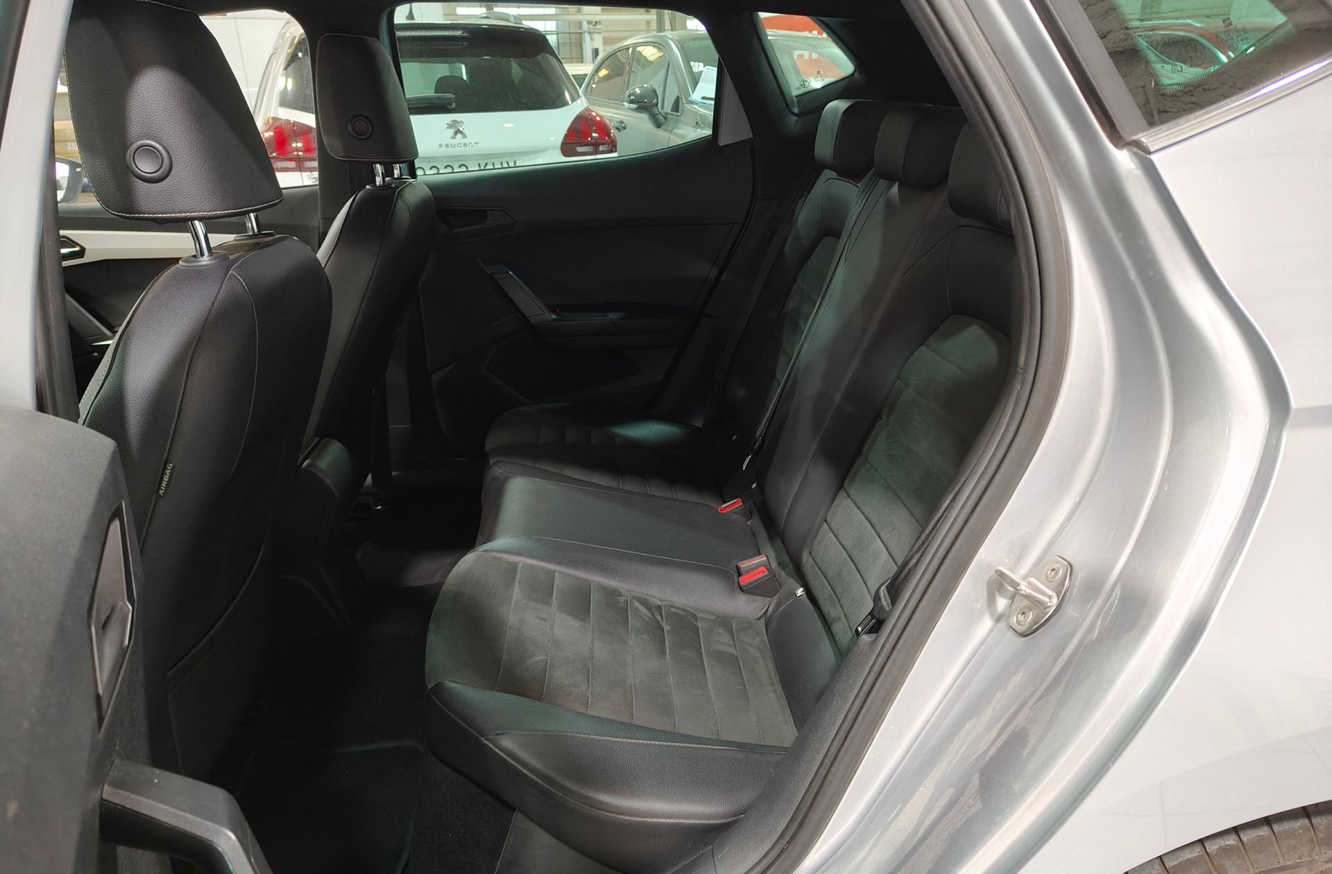 SEAT Ibiza 1.0 TSI Xcellence Go2 DSG - foto 14