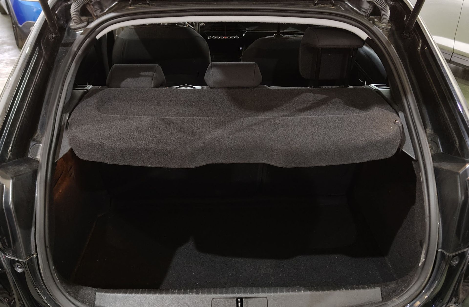 Peugeot 208 Style Hybrid 100 eDCS6 - foto 15