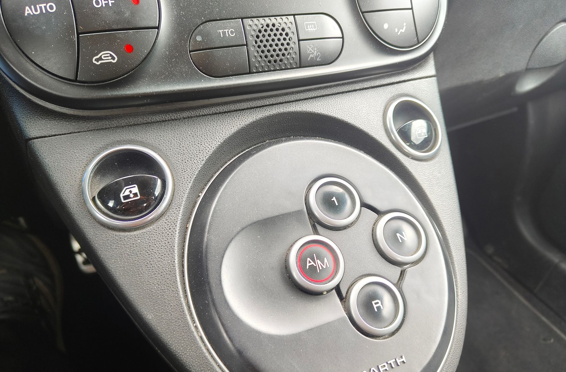 Abarth 500C Cabrio 1.4 16v T-Jet 595 Turismo - foto 6