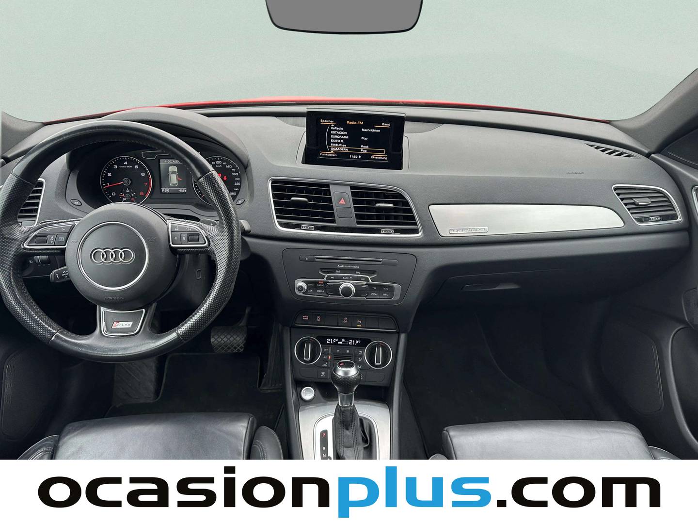 Foto Audi Q3 Audi Q3 sport edition 2.0 TFSI quattro (220 CV) S tronic Pack S-Line