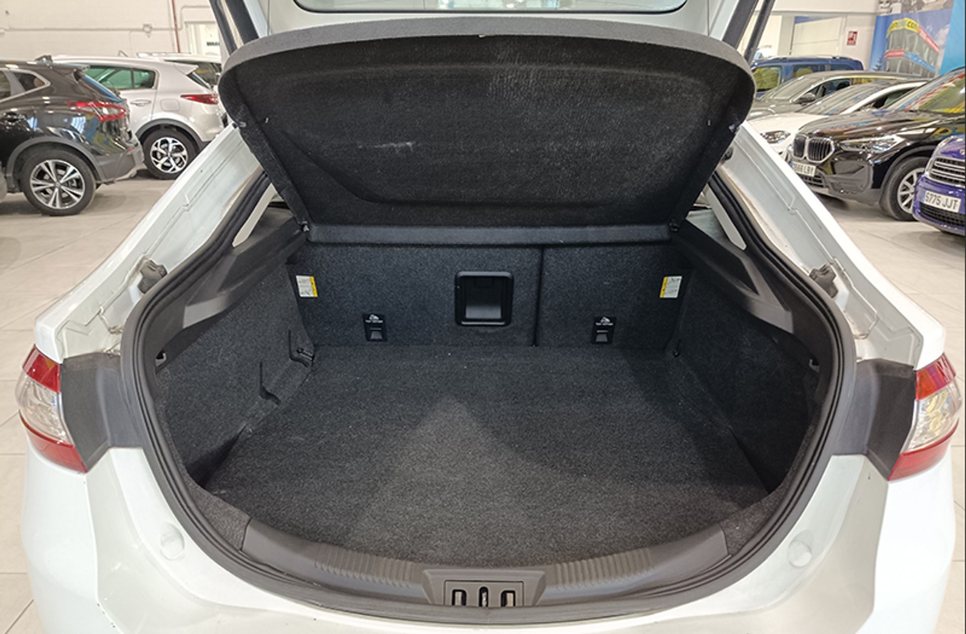 Ford Mondeo 1.5 TDCi Trend - foto 16
