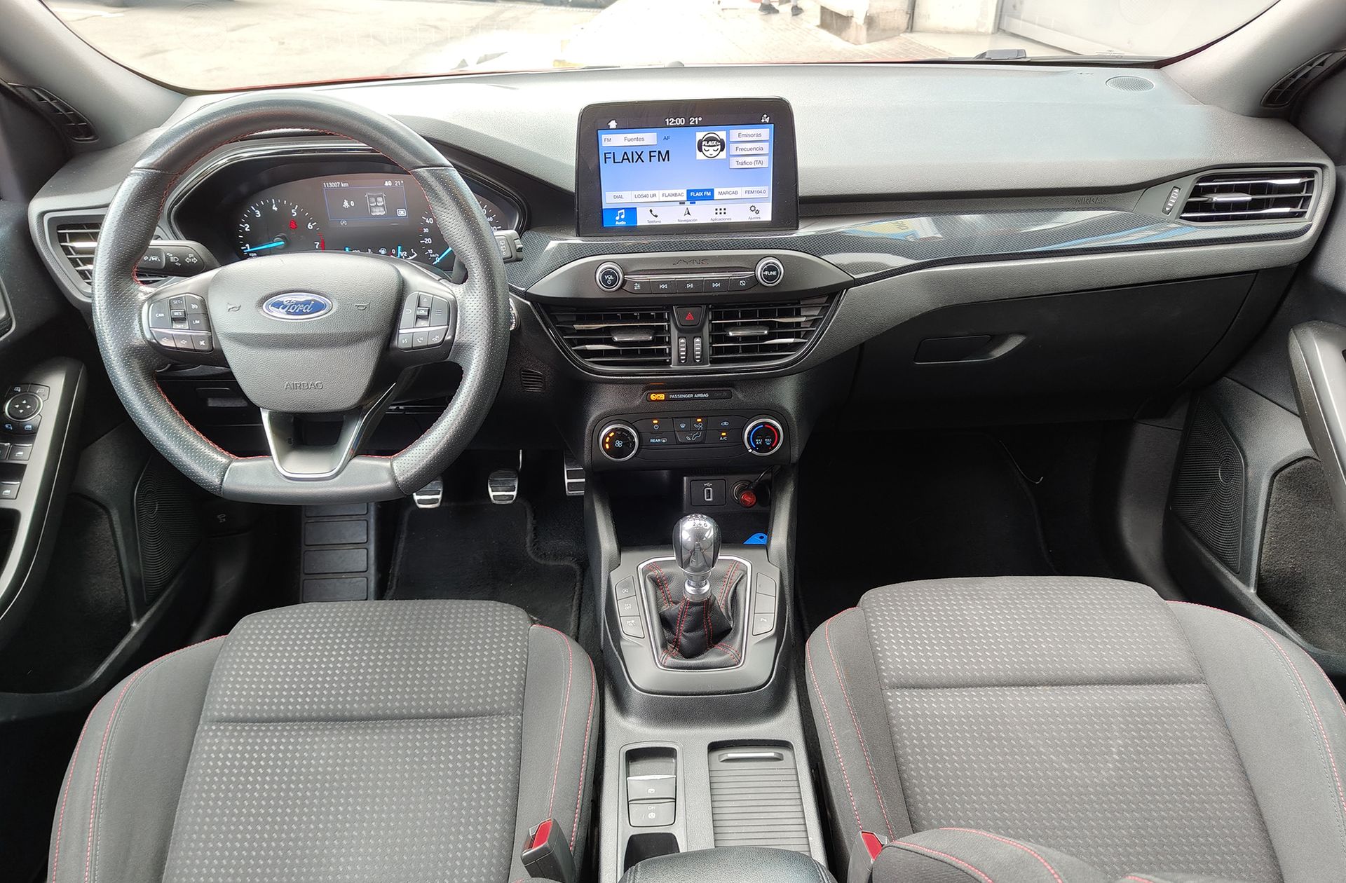 Ford Focus 1.5 EcoBoost ST-Line - foto 7