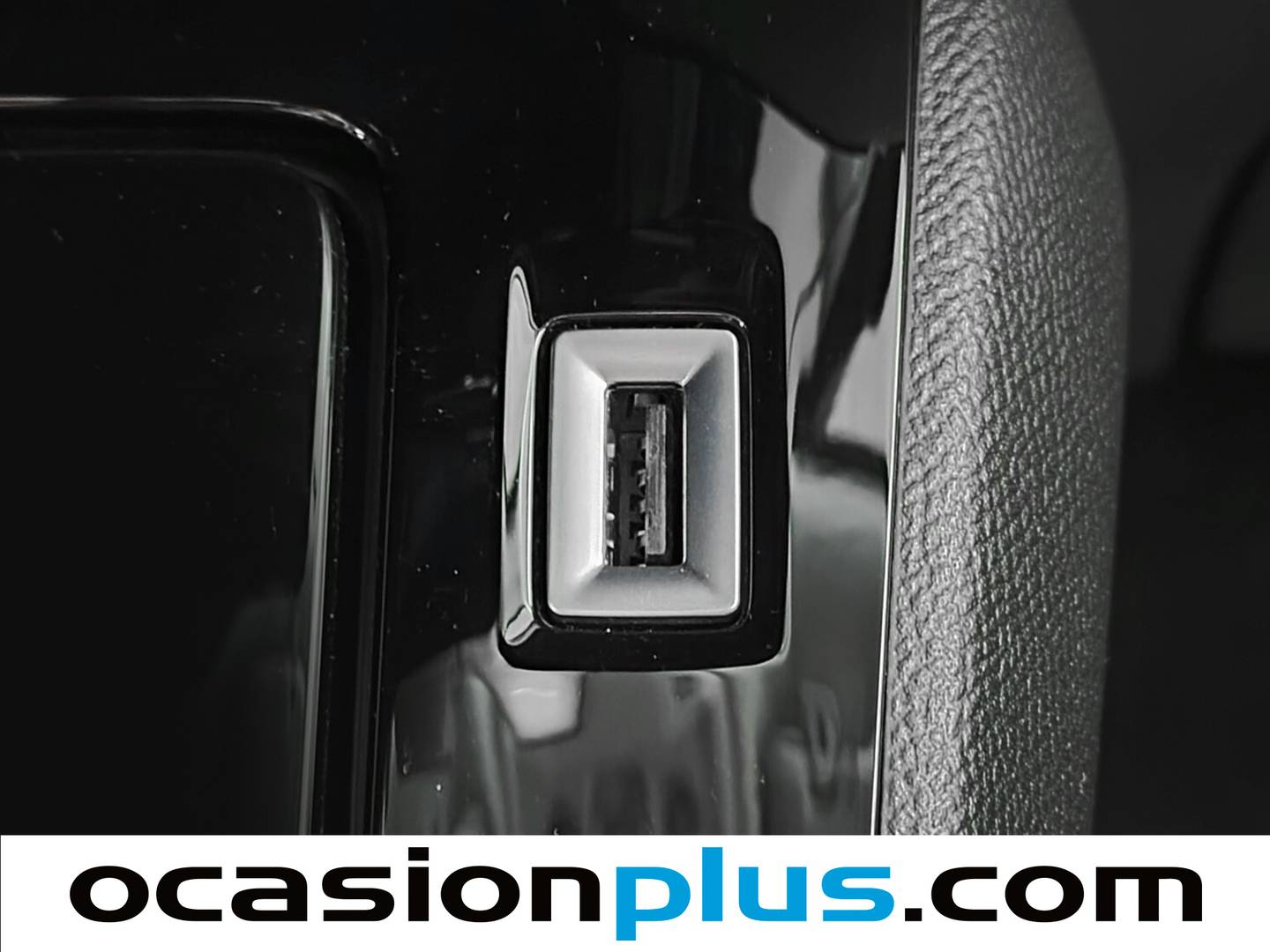 Peugeot 2008 Peugeot 2008 PureTech 130 S&S Allure EAT8 (130 CV) automático