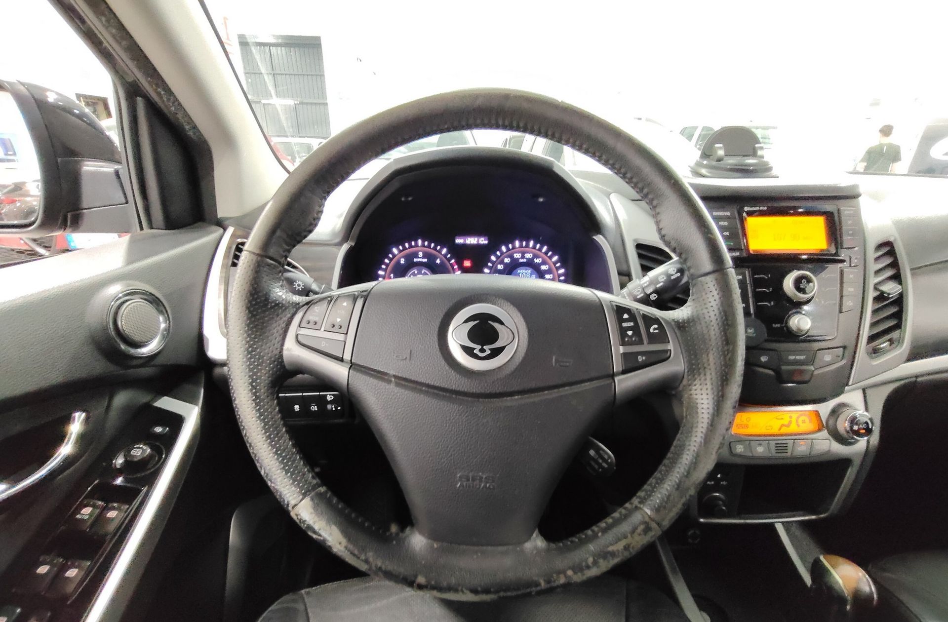 SsangYong Korando D20T Limited 4x2 - foto 18