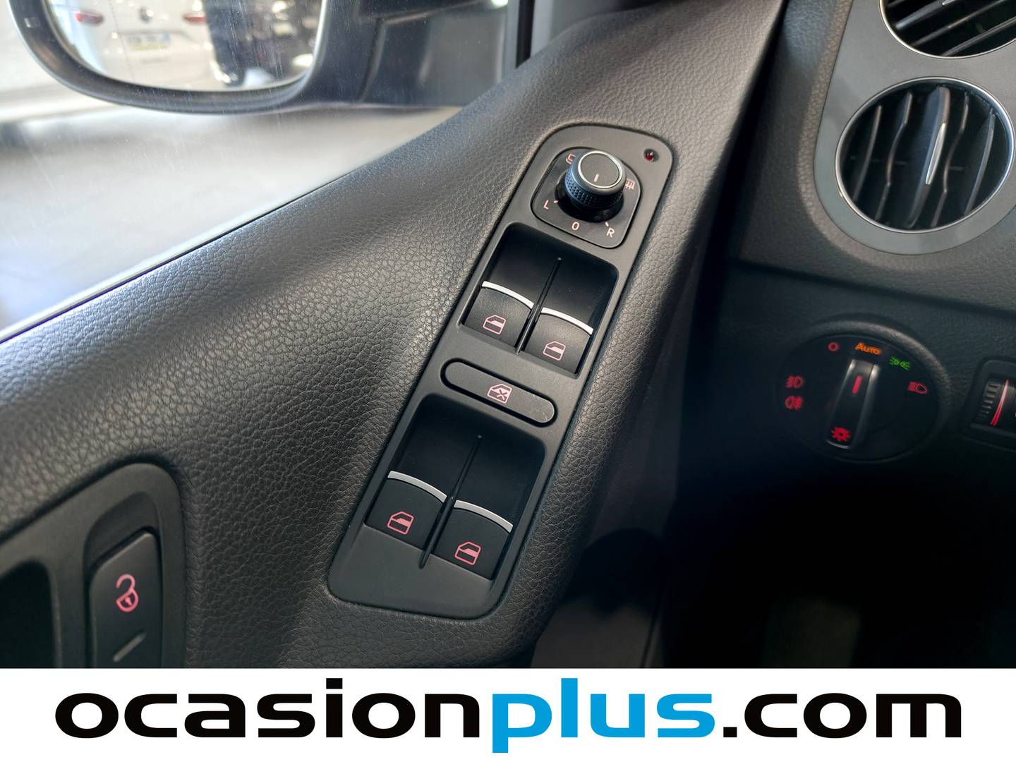 Volkswagen Tiguan Volkswagen Tiguan T1 Sport 2.0 TDI BMT 4x2 (150 CV) seminuevo