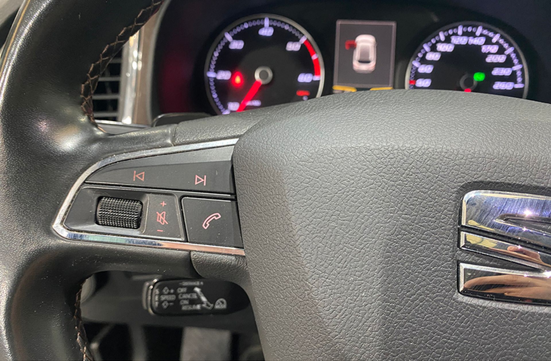 SEAT Ateca 2.0 TDI Xcellence 4Drive DSG - foto 33