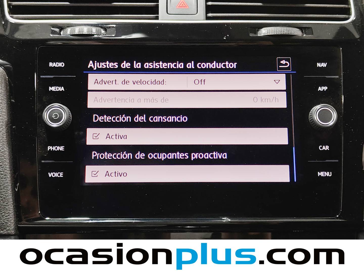 Volkswagen Golf Volkswagen Golf R 2.0 TSI 4Motion (300 CV) DSG seminuevo