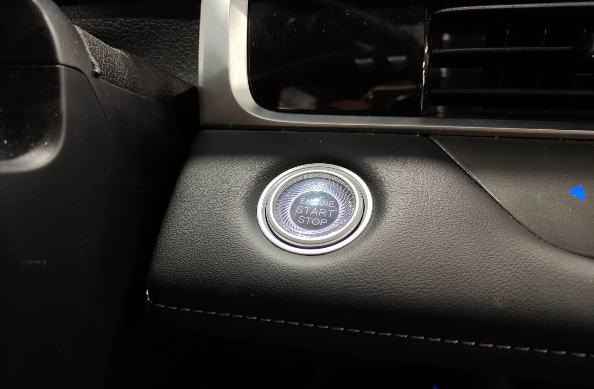 Ebro s700 1.6 T-GDi Luxury 7 DCT - foto 37