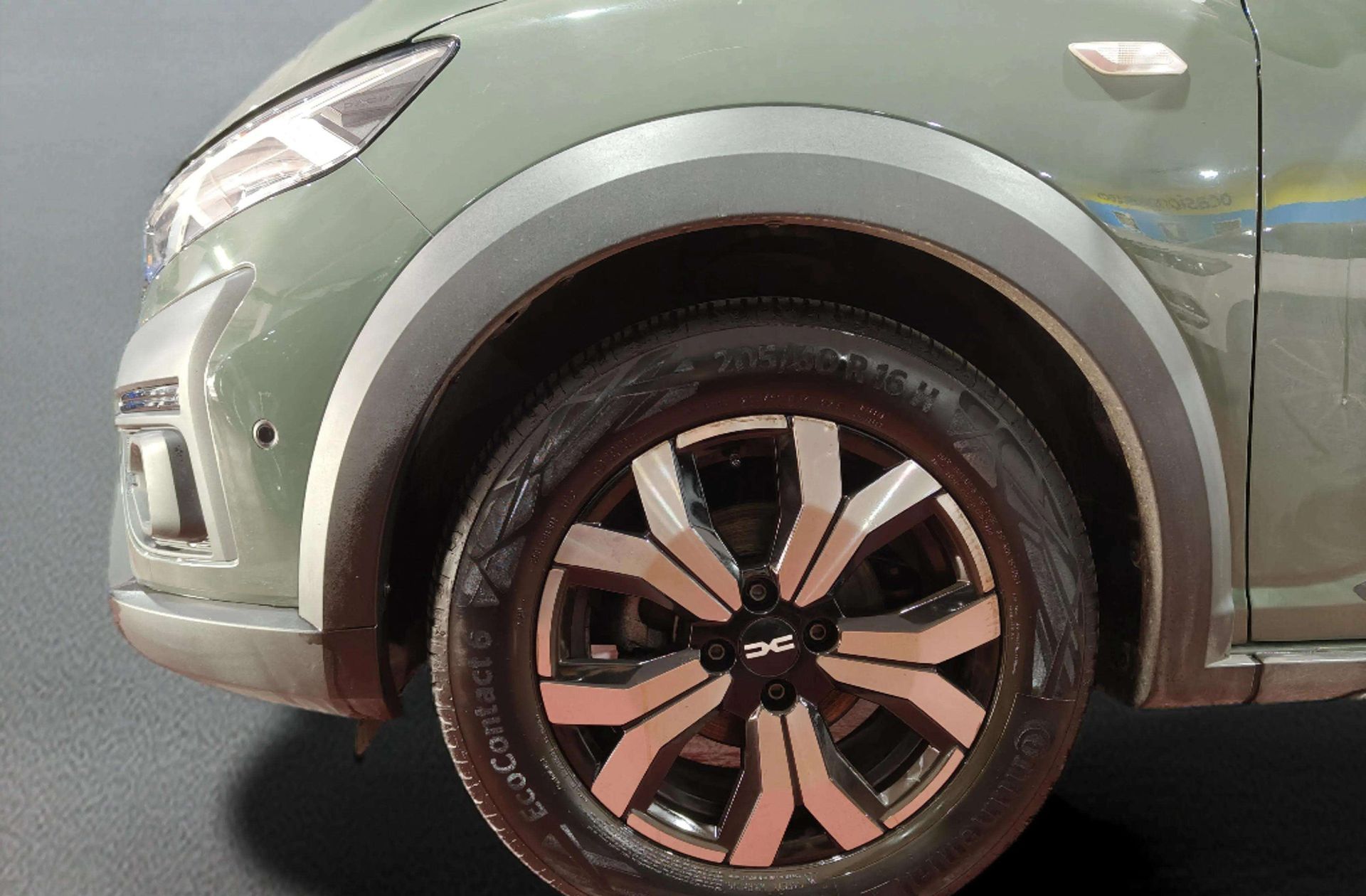 Dacia Sandero Stepway Expression Go TCe - foto 38