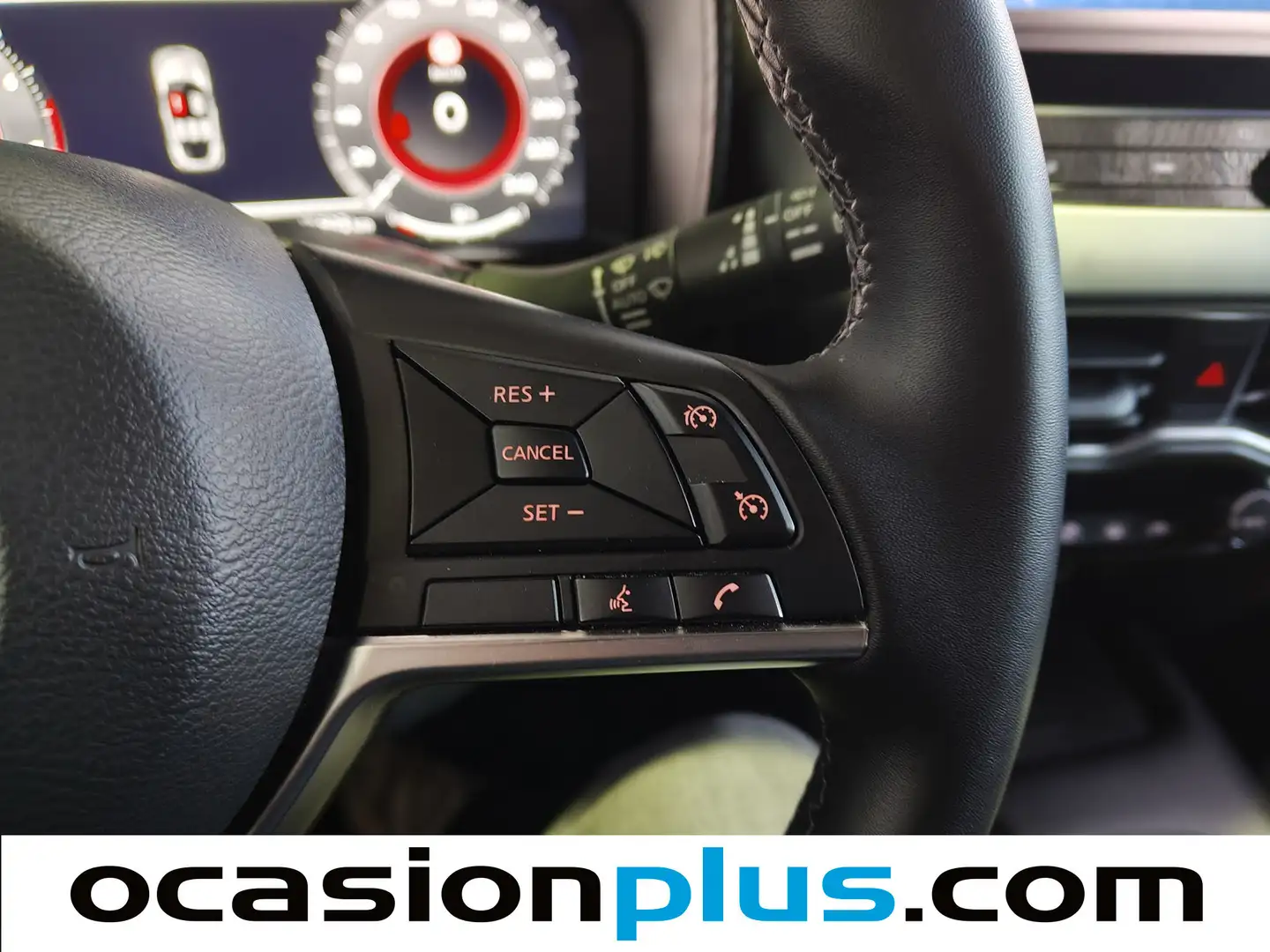 Foto Nissan JUKE Nissan Juke DIG-T N-Connecta 4x2 (114 CV)