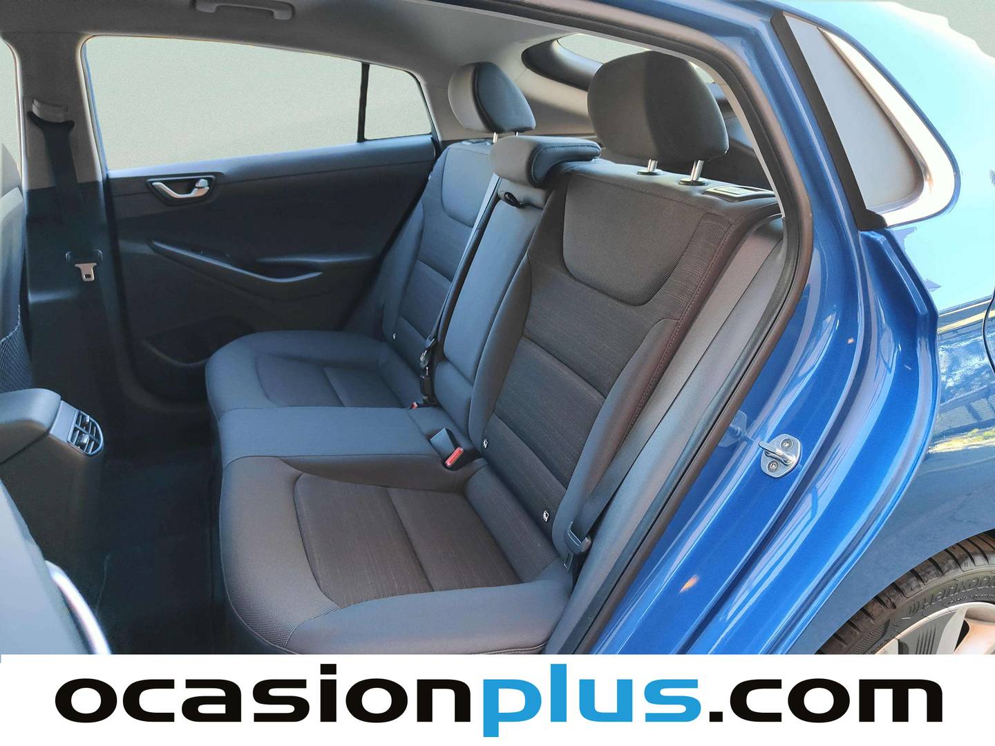 Foto asientos traseros Hyundai IONIQ Hyundai Ioniq 1.6 GDI HEV Tecno DCT (141 CV)