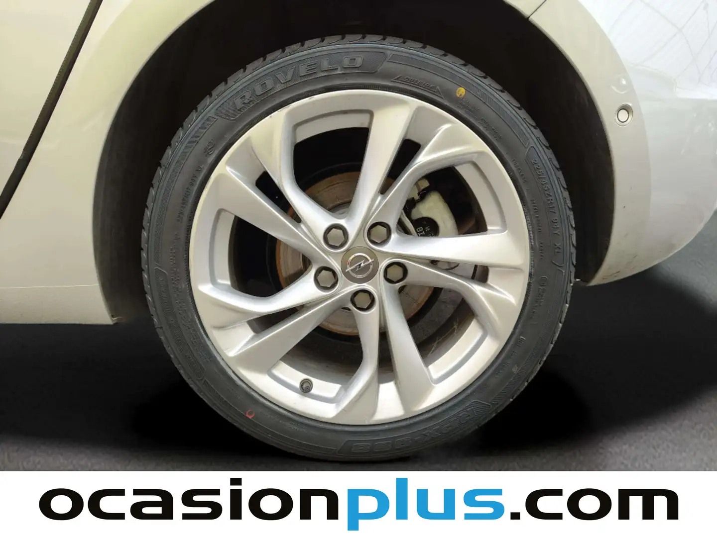 Foto Opel Astra Opel Astra 1.2 Turbo SHR Elegance (145 CV)