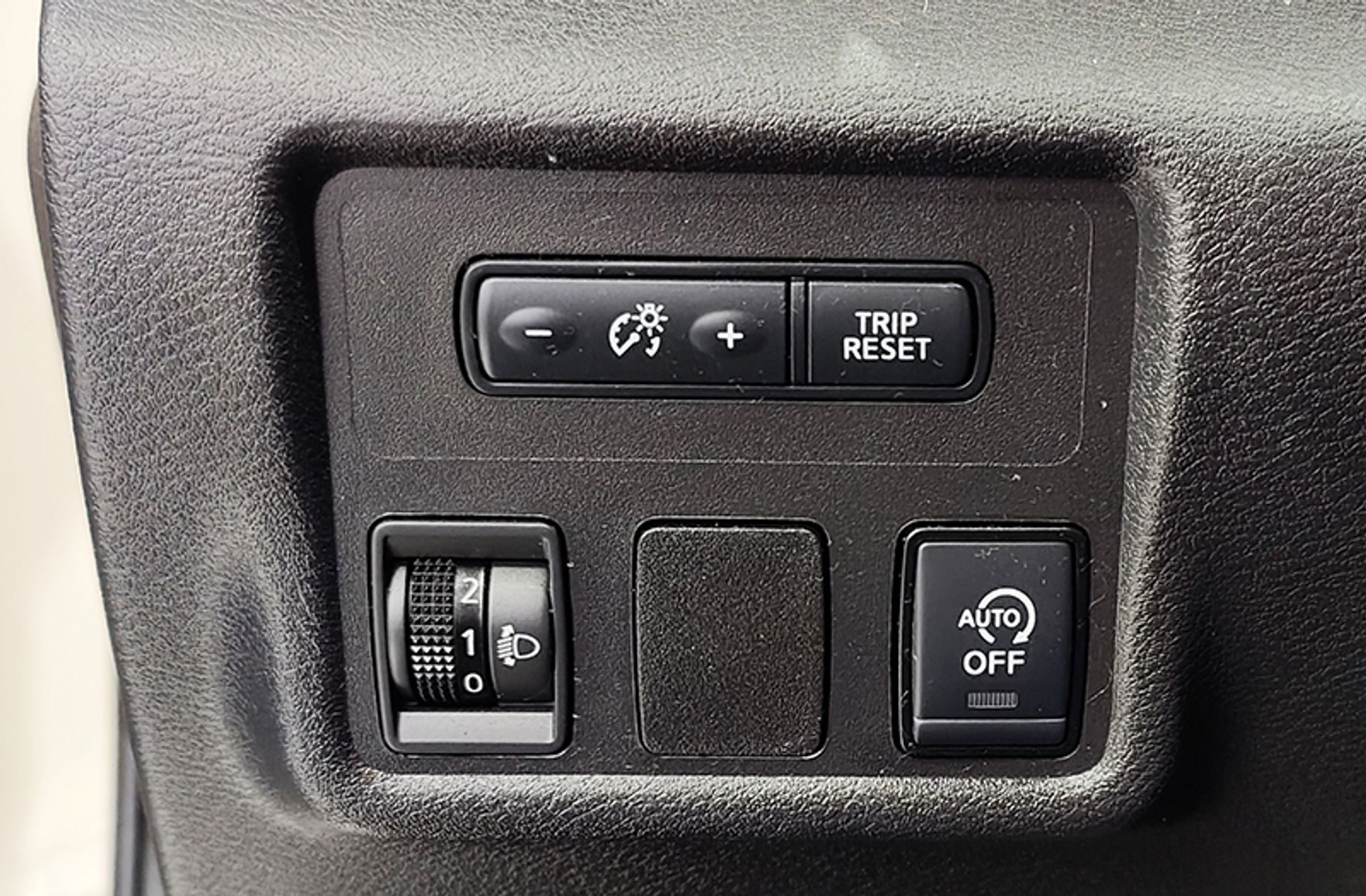 Nissan Micra IG-T 92 Acenta CVT - foto 12