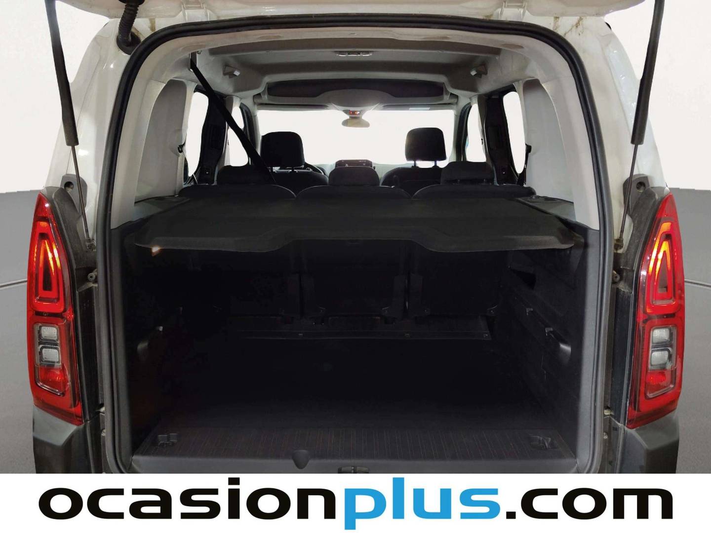 Foto asientos delanteros Citroën Berlingo Citroën Berlingo PureTech 110 Talla M Shine (110 CV)
