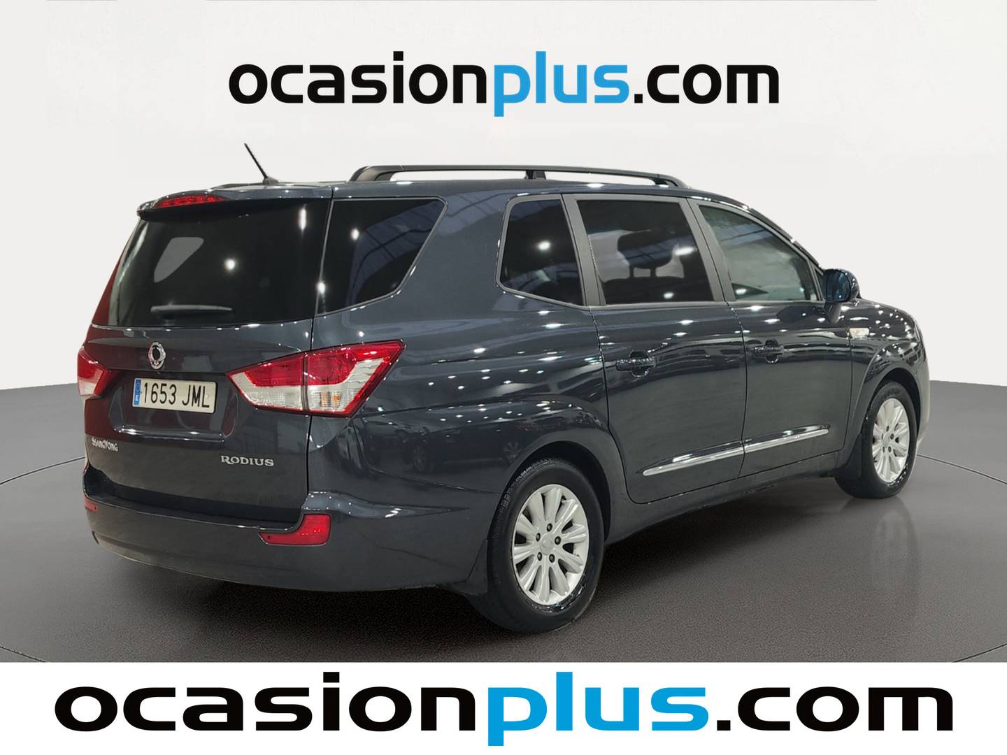 Foto trasera SsangYong Rodius SsangYong Rodius 270 Xdi Limited (155 CV) 7 PLAZAS derecha