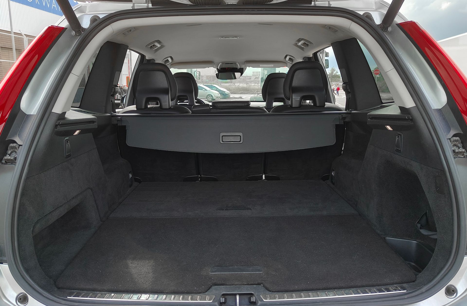 Volvo XC90 D4 Momentum - foto 14
