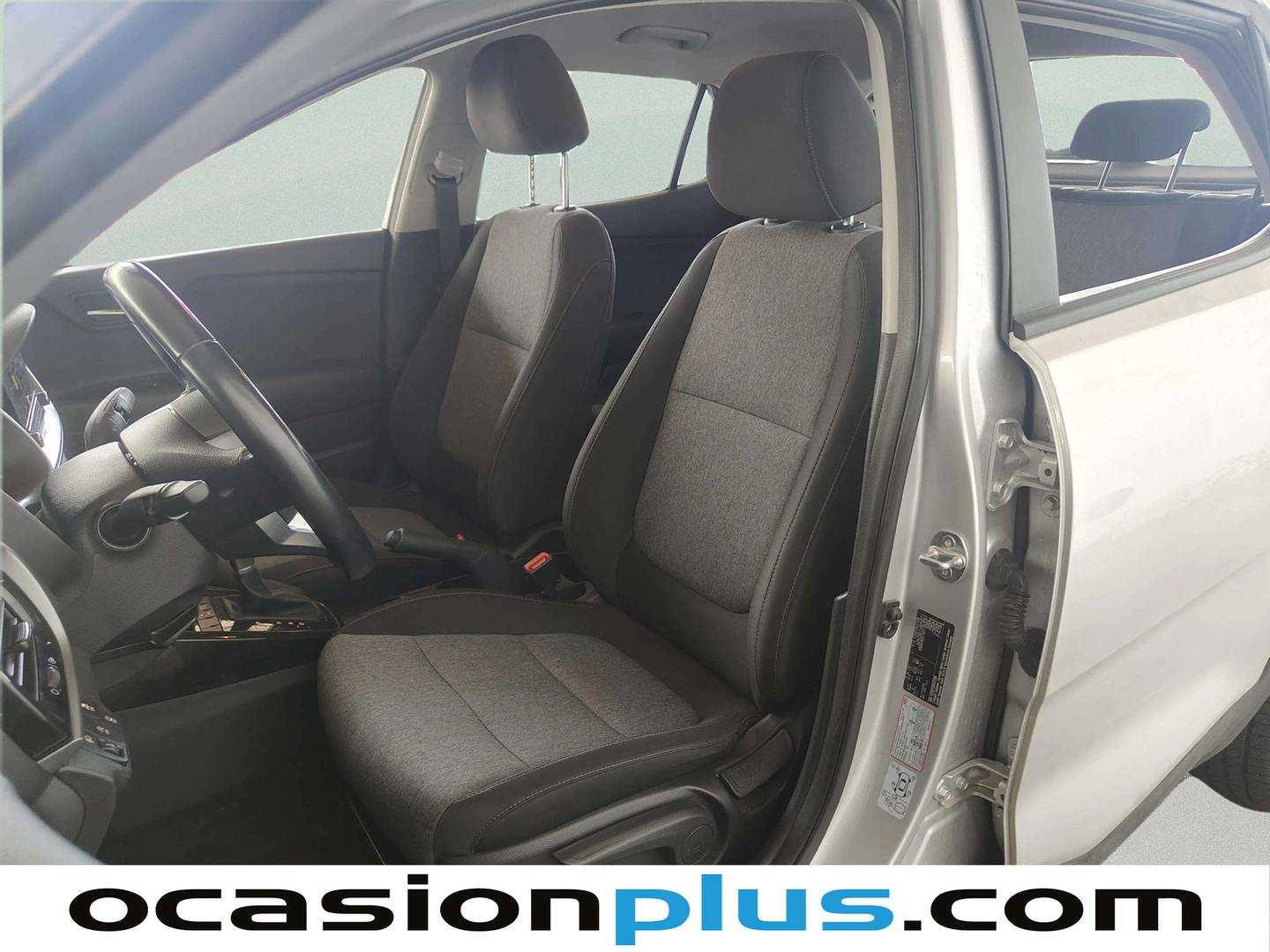 Foto asientos delanteros KIA Stonic KIA Stonic 1.0 T-GDi Drive DCT (100 CV)