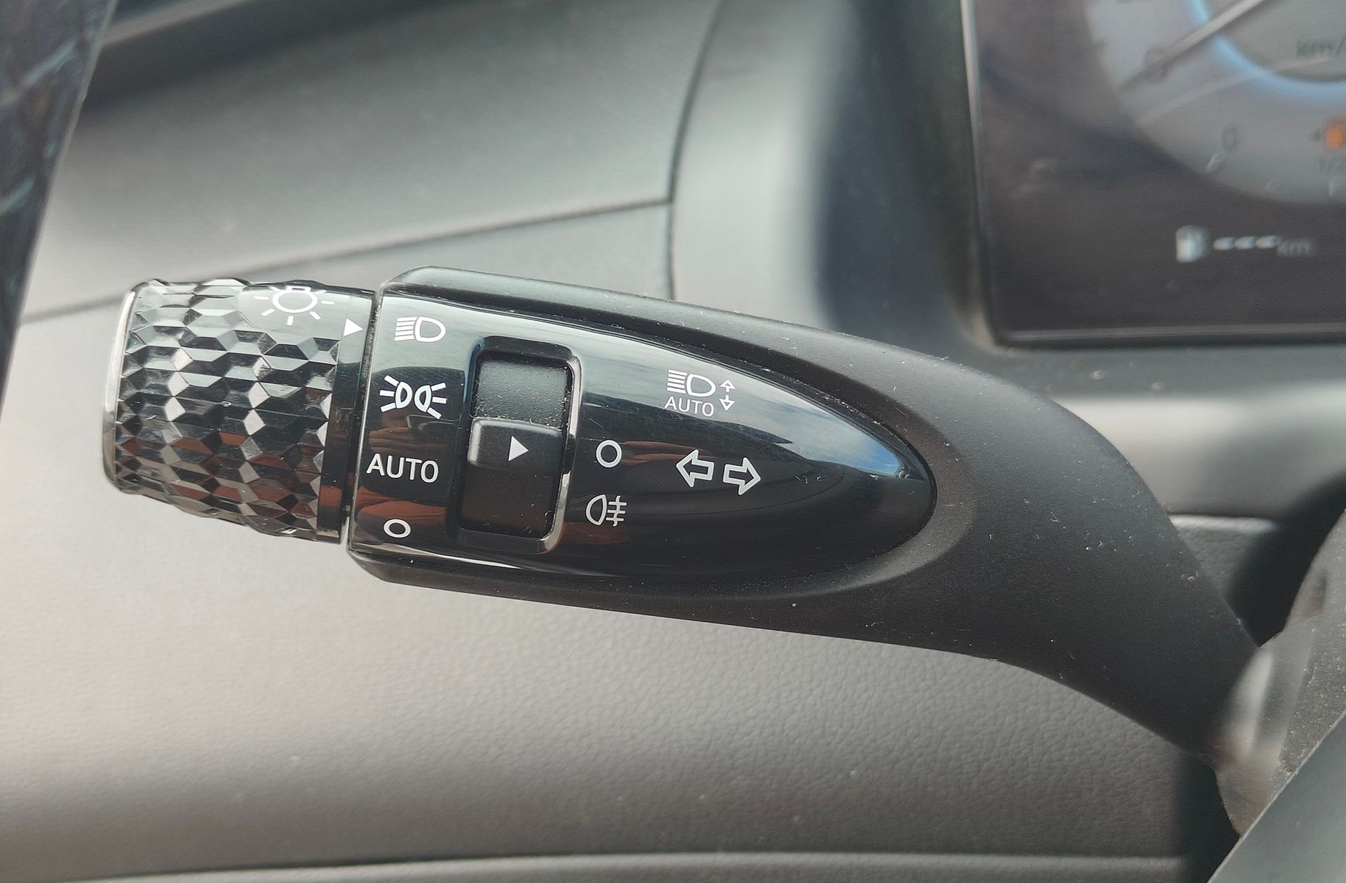 Hyundai Tucson 1.6 CRDi Maxx - foto 28
