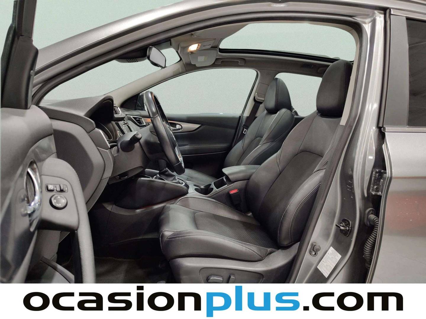 Foto asientos delanteros Nissan QASHQAI Nissan Qashqai DIG-T 160 Tekna+ (160 CV)