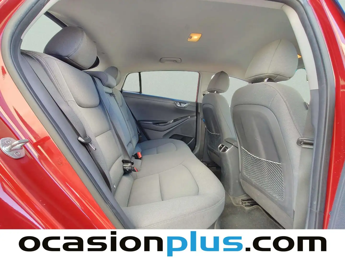 Foto Hyundai IONIQ Hyundai Ioniq 1.6 GDI HEV Tecno DCT (141 CV)