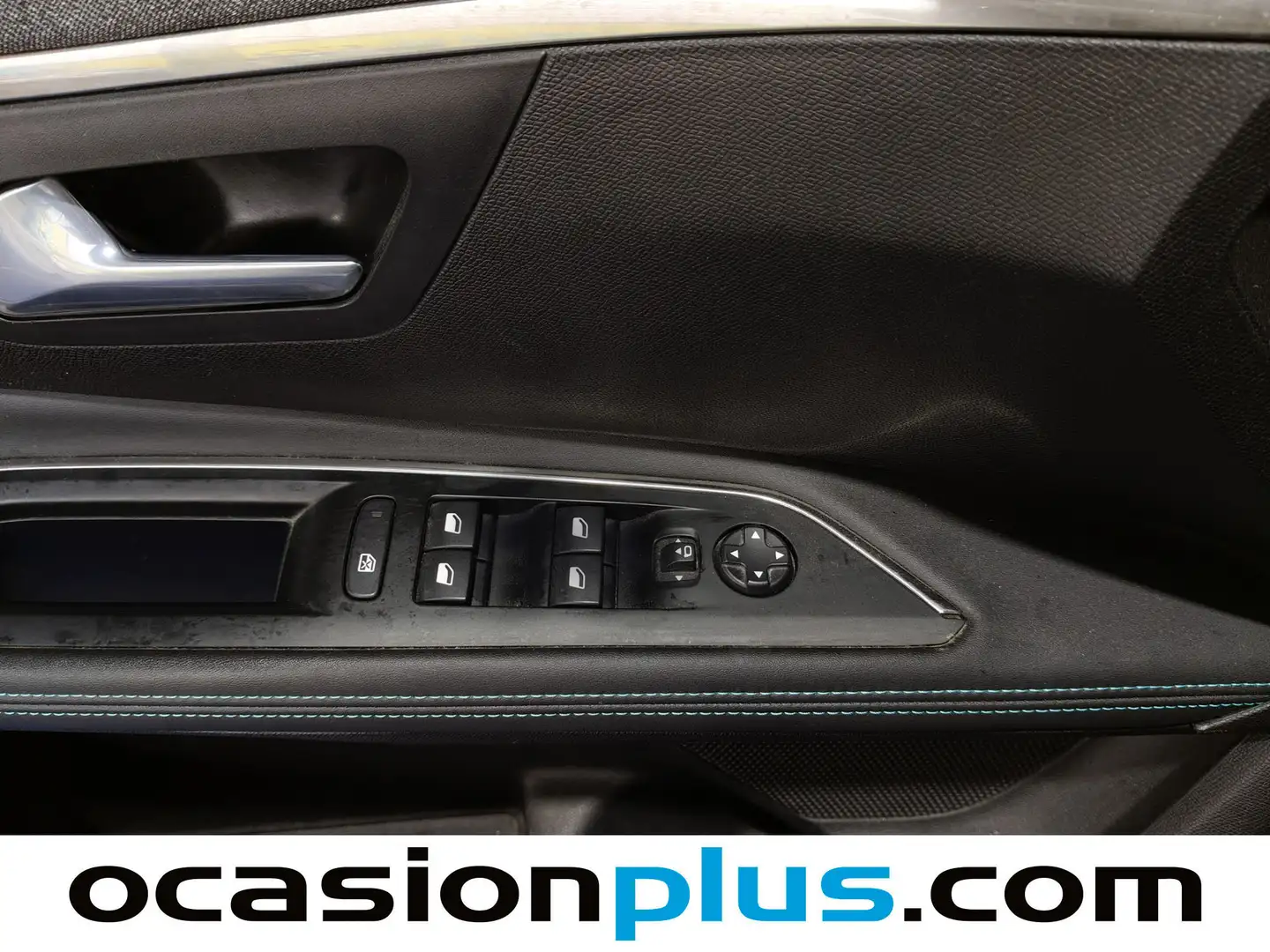 Foto Peugeot 5008 Peugeot 5008 PureTech 130 S&S Allure Pack (130 CV)