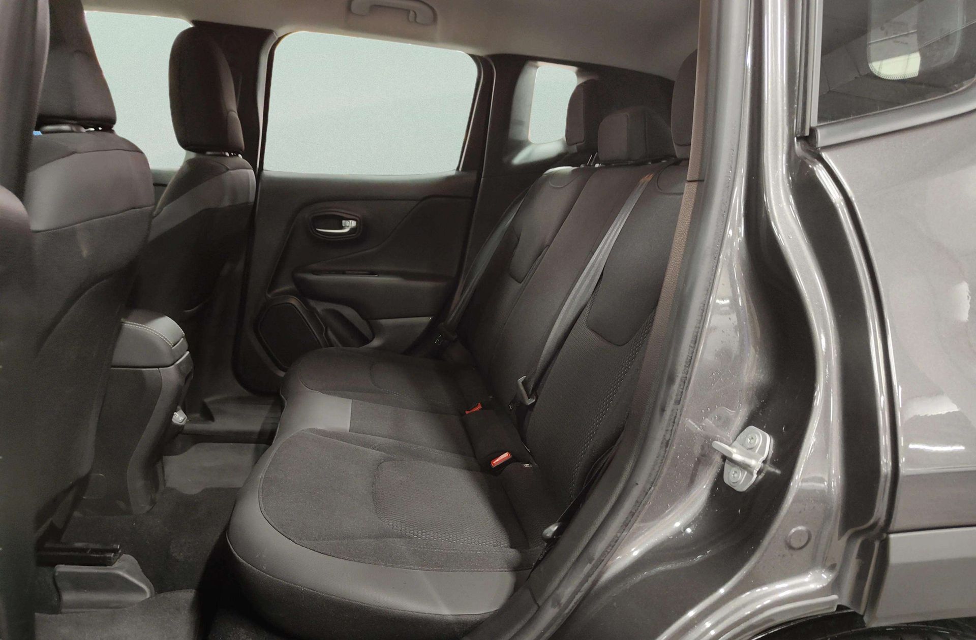 Jeep Renegade 1.0G Night Eagle II 4x2 - foto 15