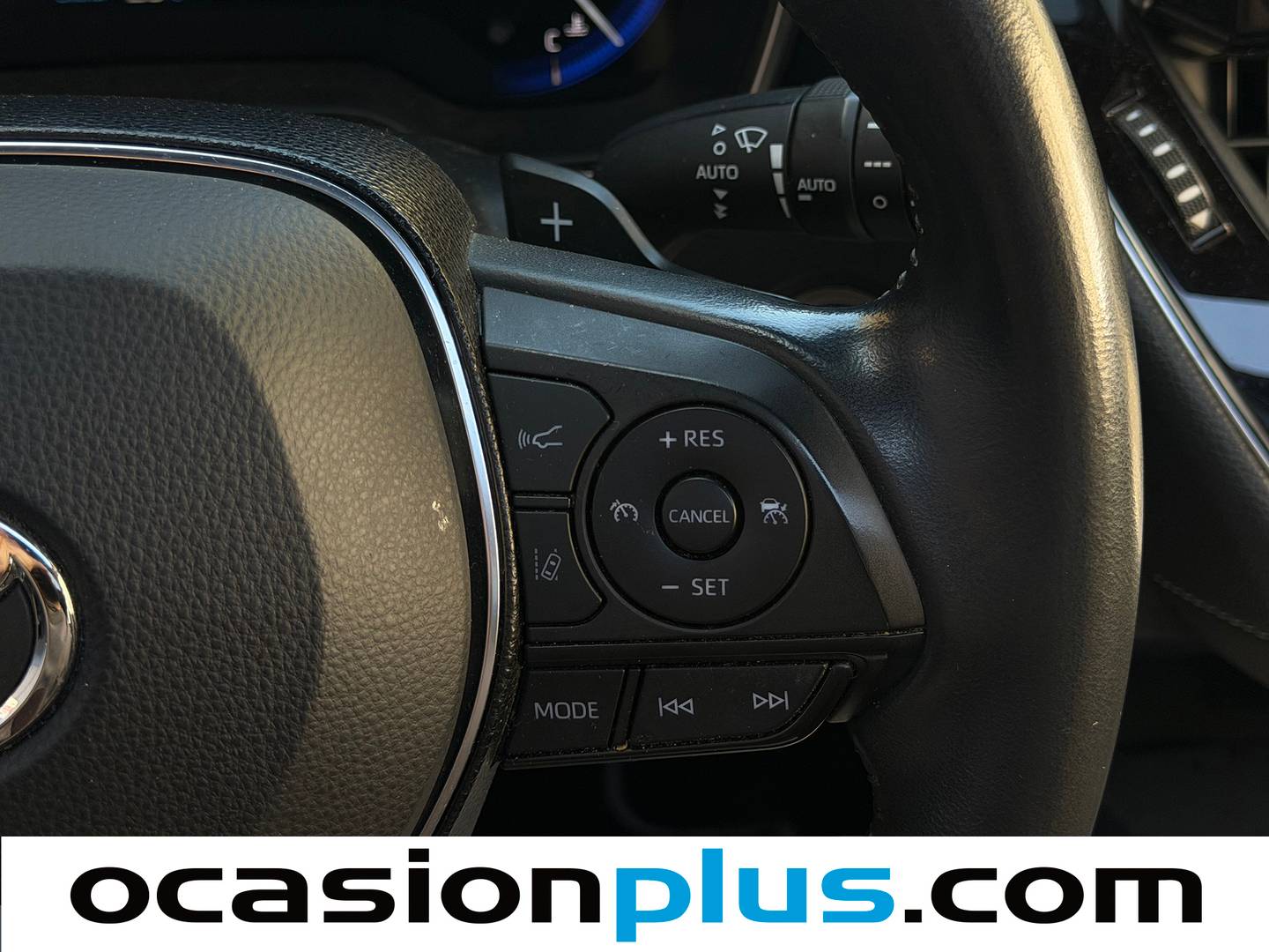 Toyota Corolla Toyota Corolla 180H Feel! E-CVT (180 CV) de ocasión