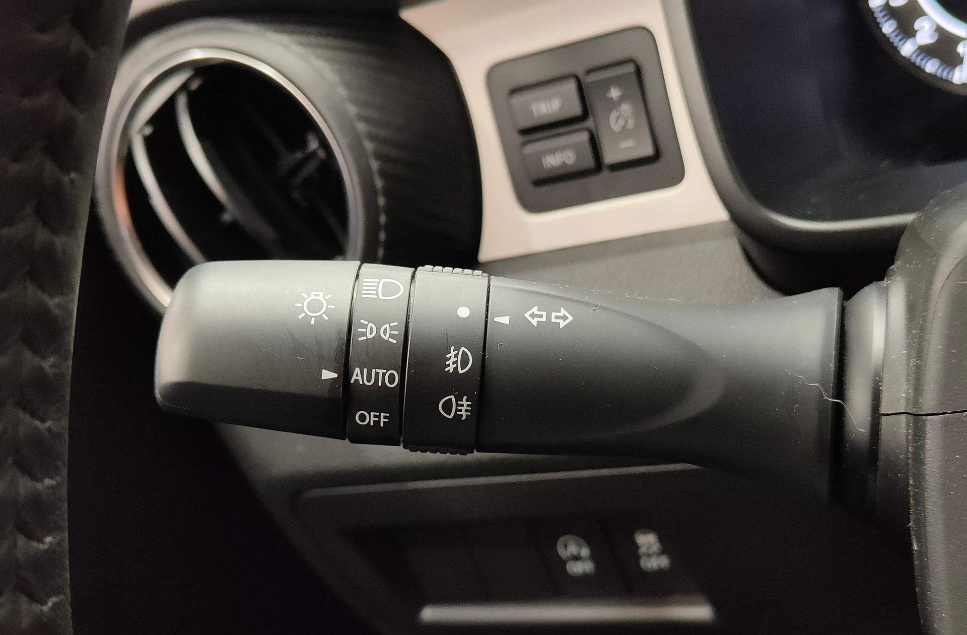 Suzuki Ignis 1.2 Mild Hybrid GLX - foto 26