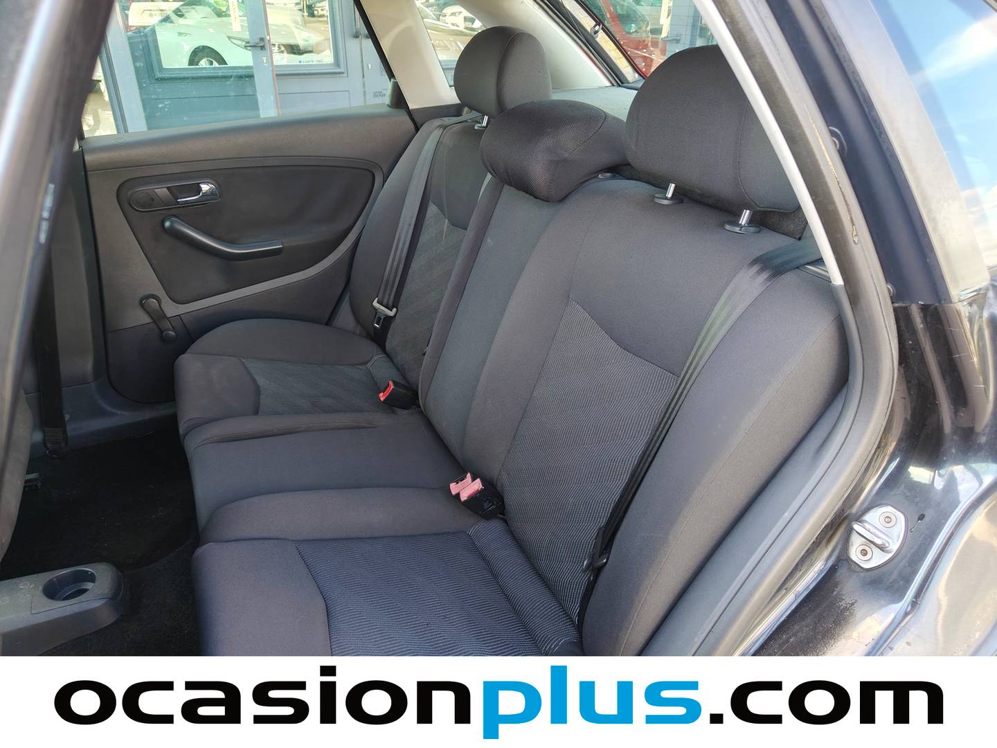 Foto asientos traseros Seat Ibiza Seat Ibiza 1.4i 16v Stylance (100 CV)