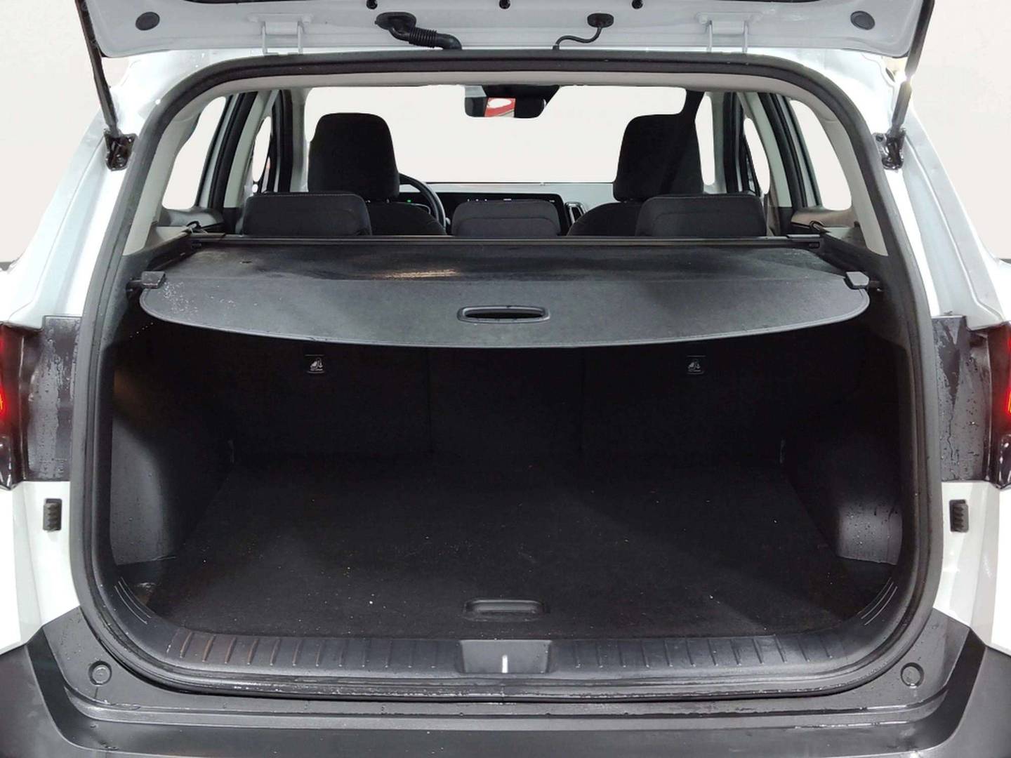 Fotos maletero KIA Sportage KIA Sportage 1.6 T-GDi MHEV Business 4x2 DCT (160 CV)