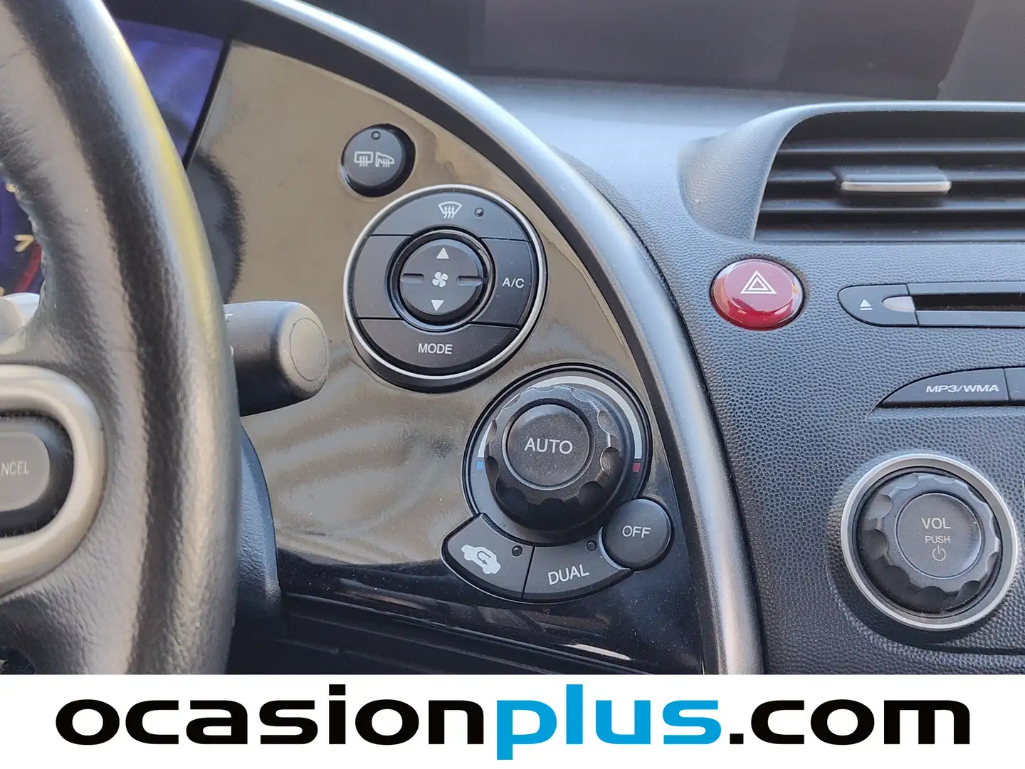 Foto Honda Civic Honda Civic 1.8 i-VTEC Type S Heritage SRF i-SHIFT (140 CV)