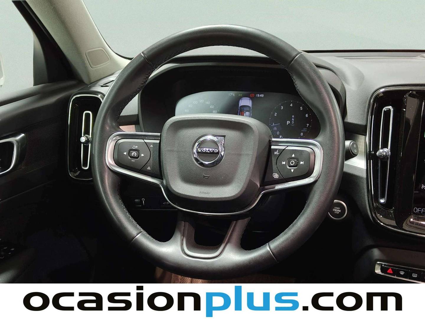 Volvo XC40 Volvo XC40 T3 Momentum Pro Auto (163 CV) de ocasión