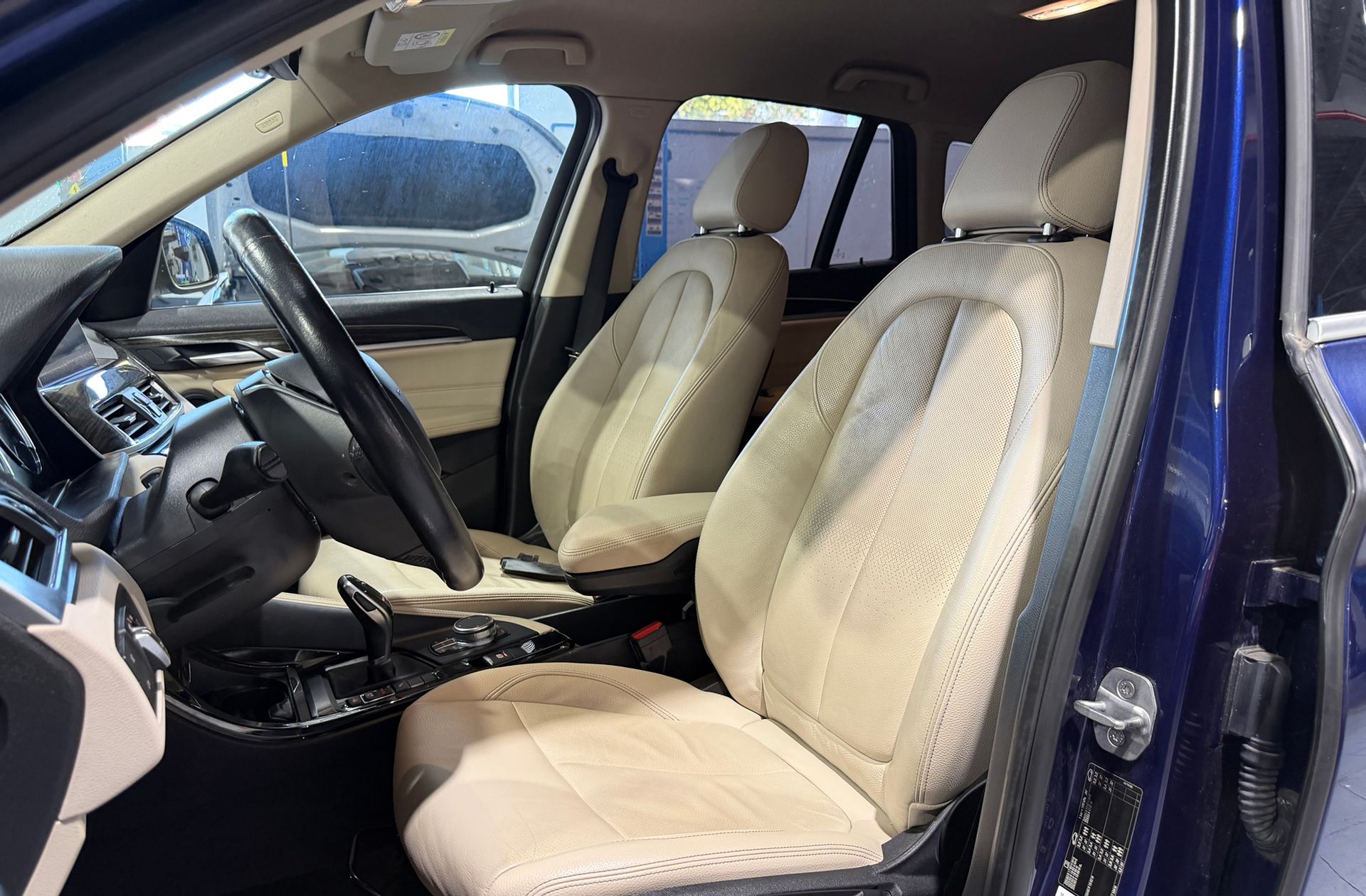 BMW X1 sDrive18d - foto 12