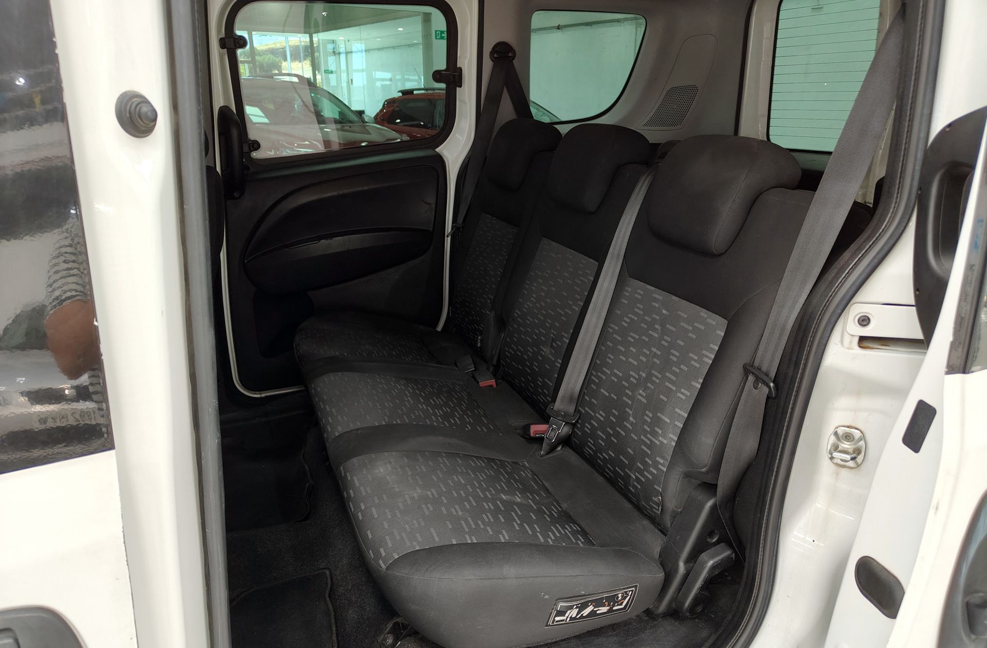 Opel Combo Combi 1.3 CDTI Tour Expression - foto 9