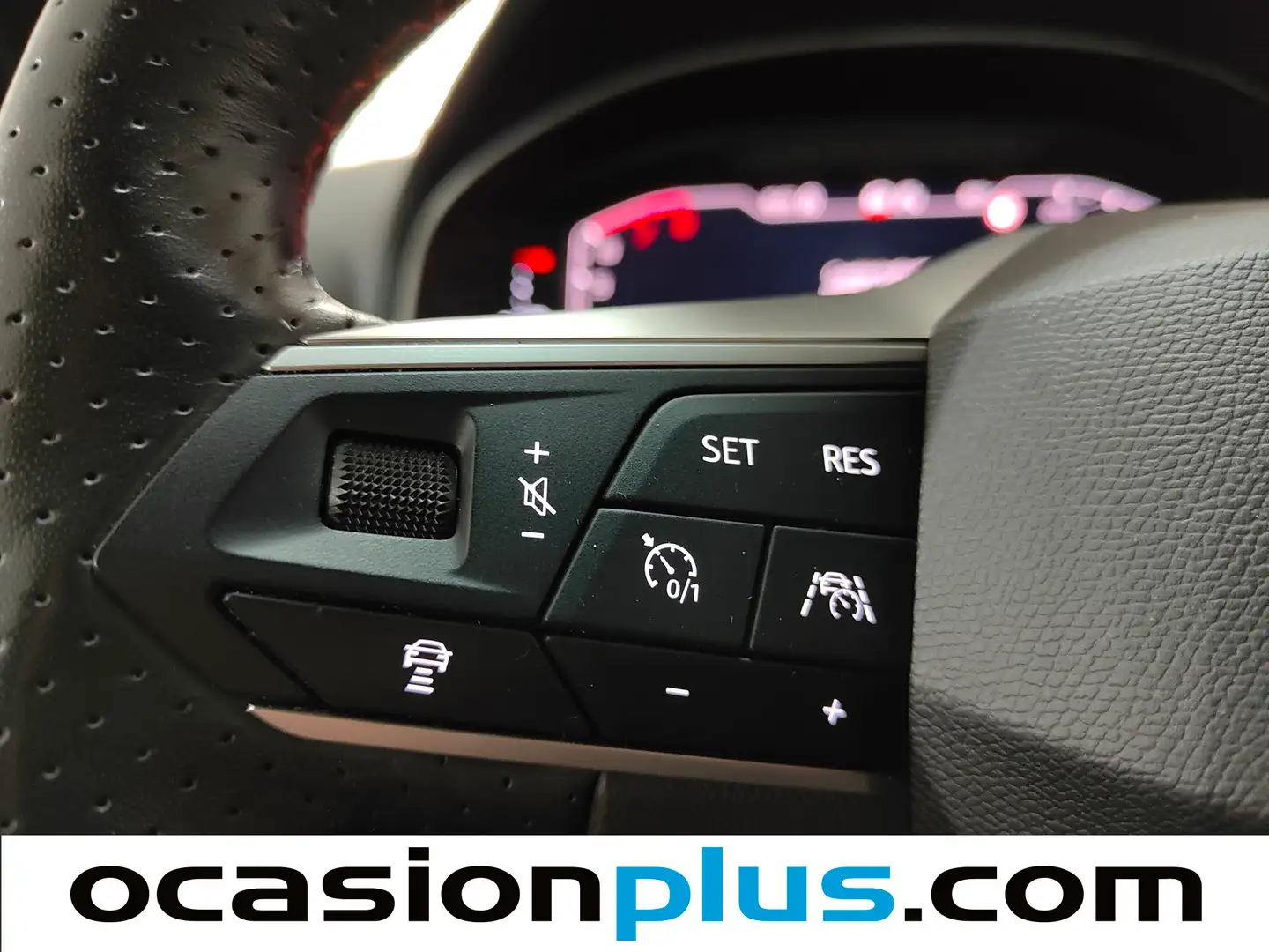 Foto Seat Arona SEAT Arona 1.5 TSI FR XL DSG (150 CV)