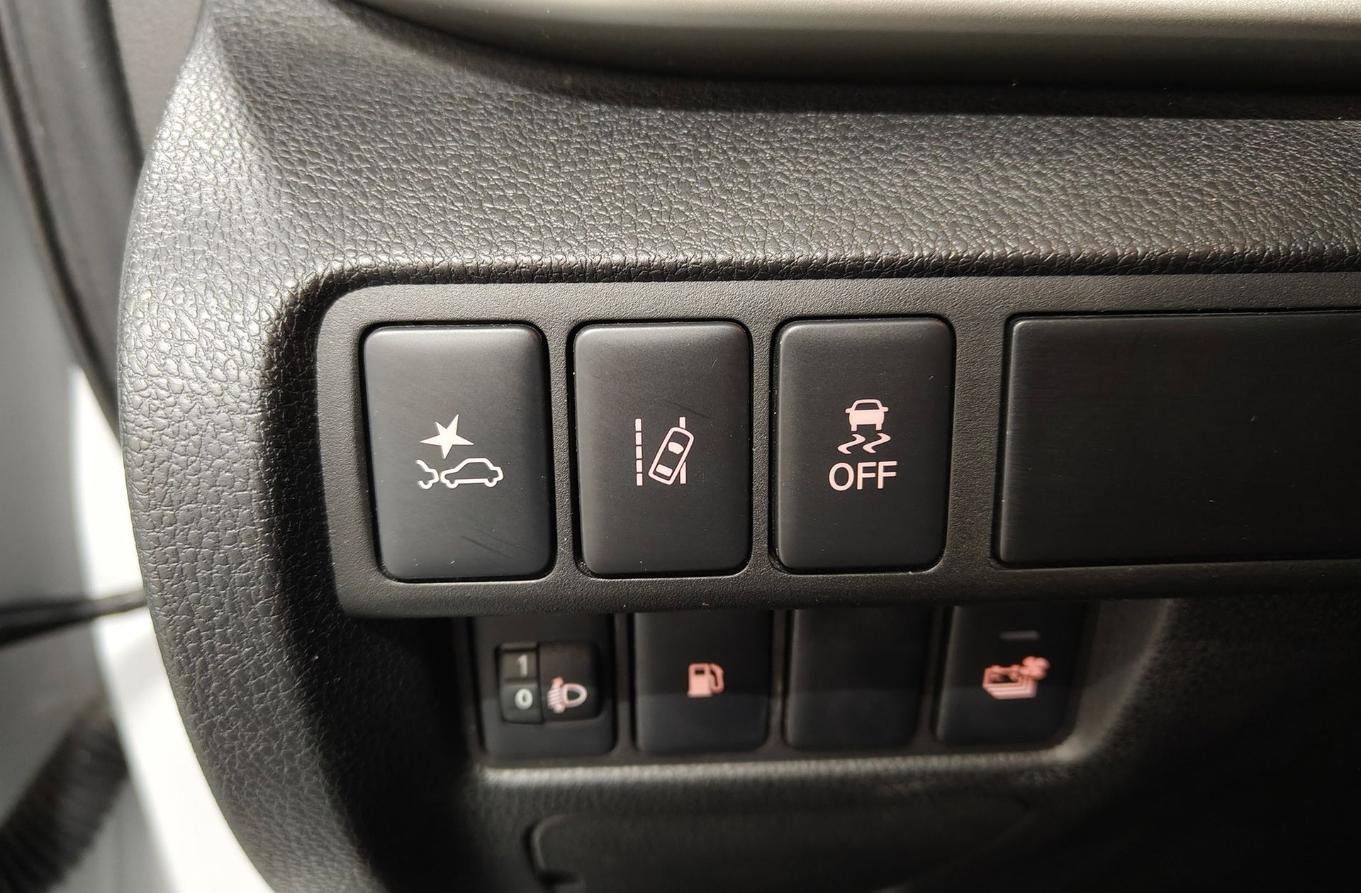 Mitsubishi Eclipse Cross 2.4 PHEV Kaiteki 4WD - foto 11