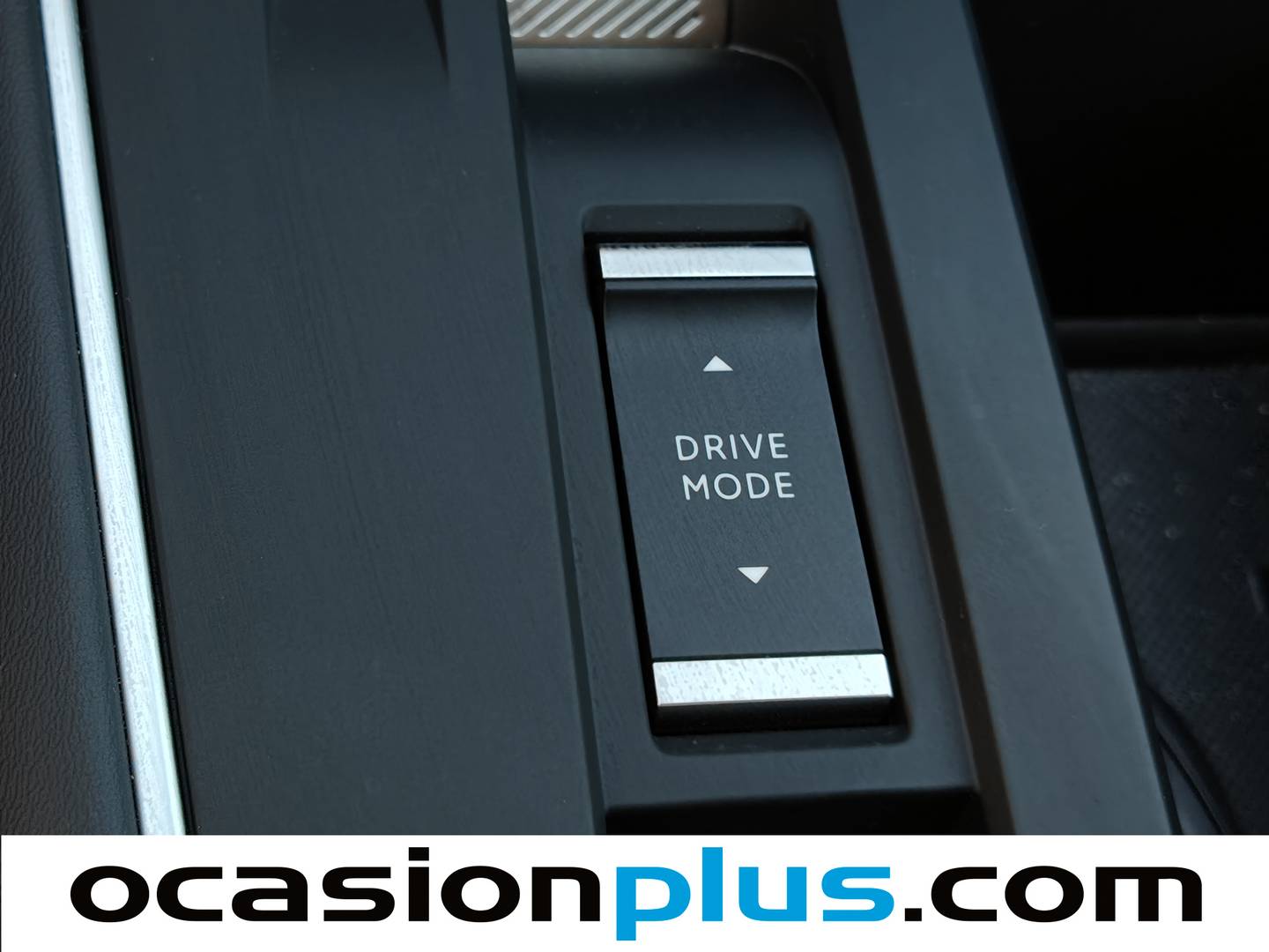 Foto Citroën C5 Aircross Citroen C5 Aircross Plug-in Hybrid 180 Plus e-EAT8 (180 CV)