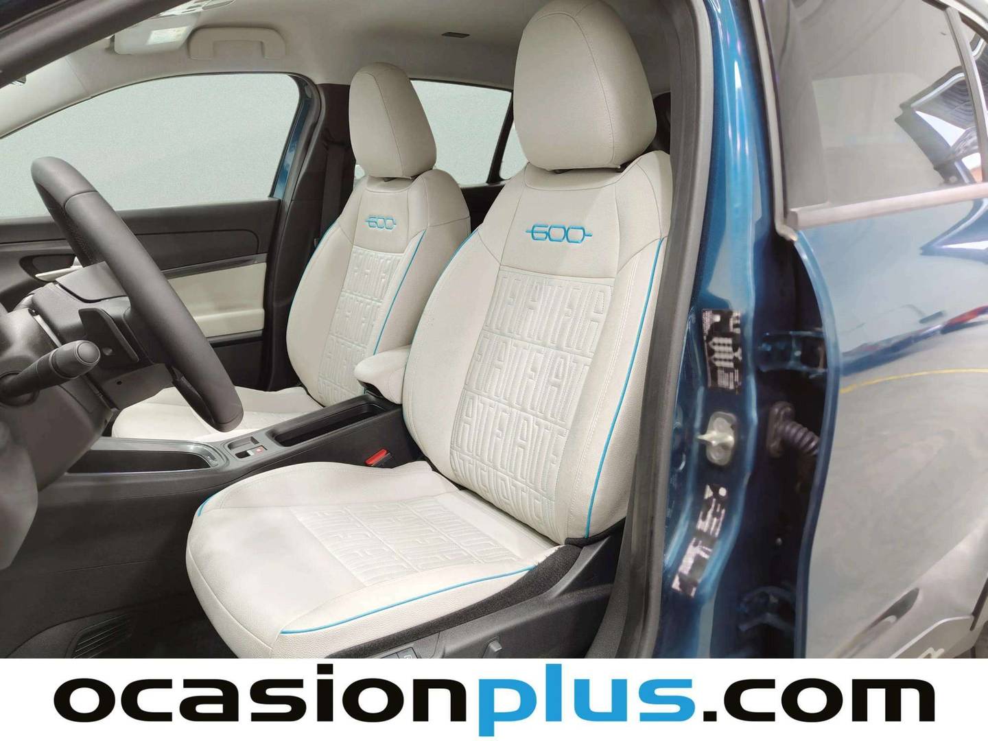 Foto asientos delanteros Fiat 600 Fiat 600 1.2 MHEV La prima DDCT (100 CV)