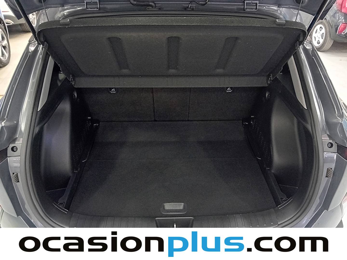 Foto Hyundai Kona Hyundai Kona 1.0 TGDi Maxx 4x2 (120 CV)