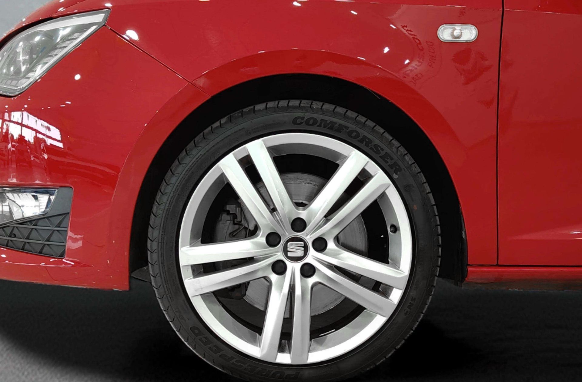 SEAT Ibiza SC 1.8 TSI Cupra - foto 37