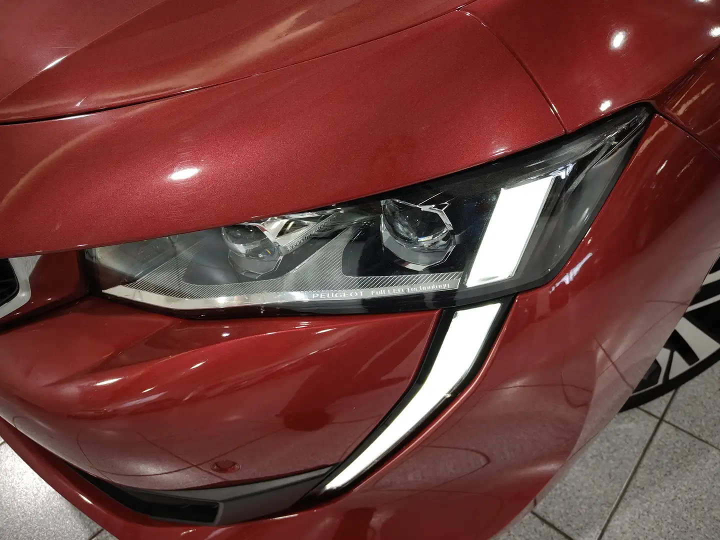 Foto Peugeot 508 Peugeot 508 BlueHDi 180 S&S GT EAT8 (180 CV)