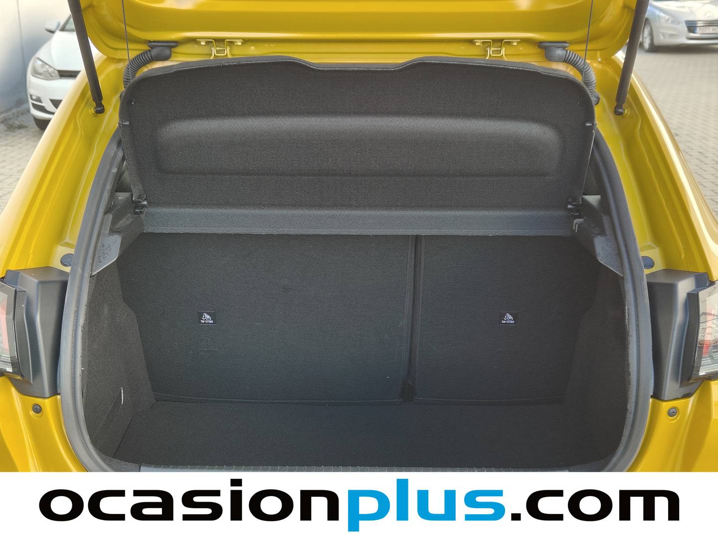 Foto Peugeot 208 Peugeot 208 BlueHDi 100 GT (100 CV)