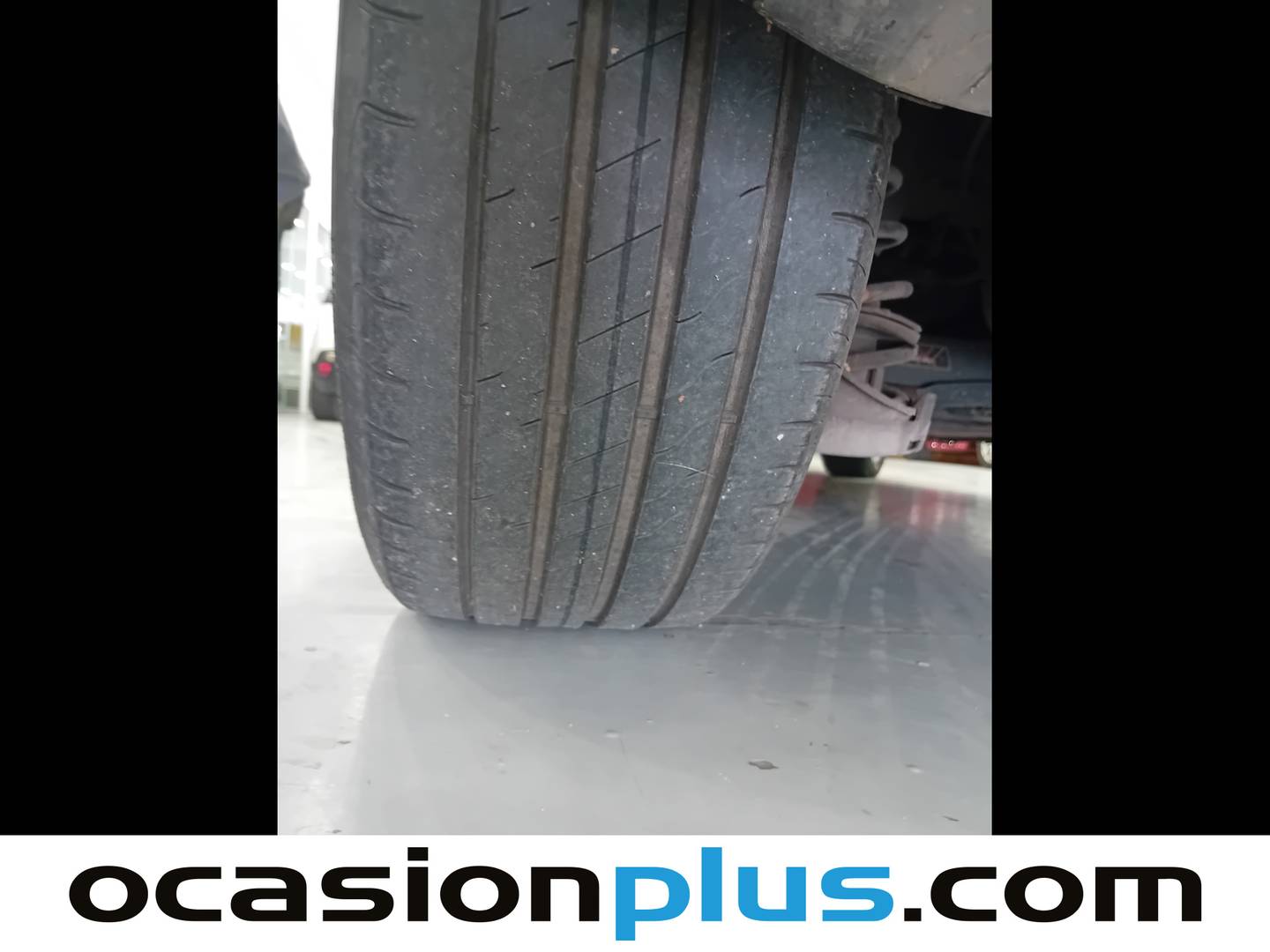 Foto Peugeot Partner Peugeot Partner Tepee Combi 1.6 BlueHDI Adventure Edition (100 CV)