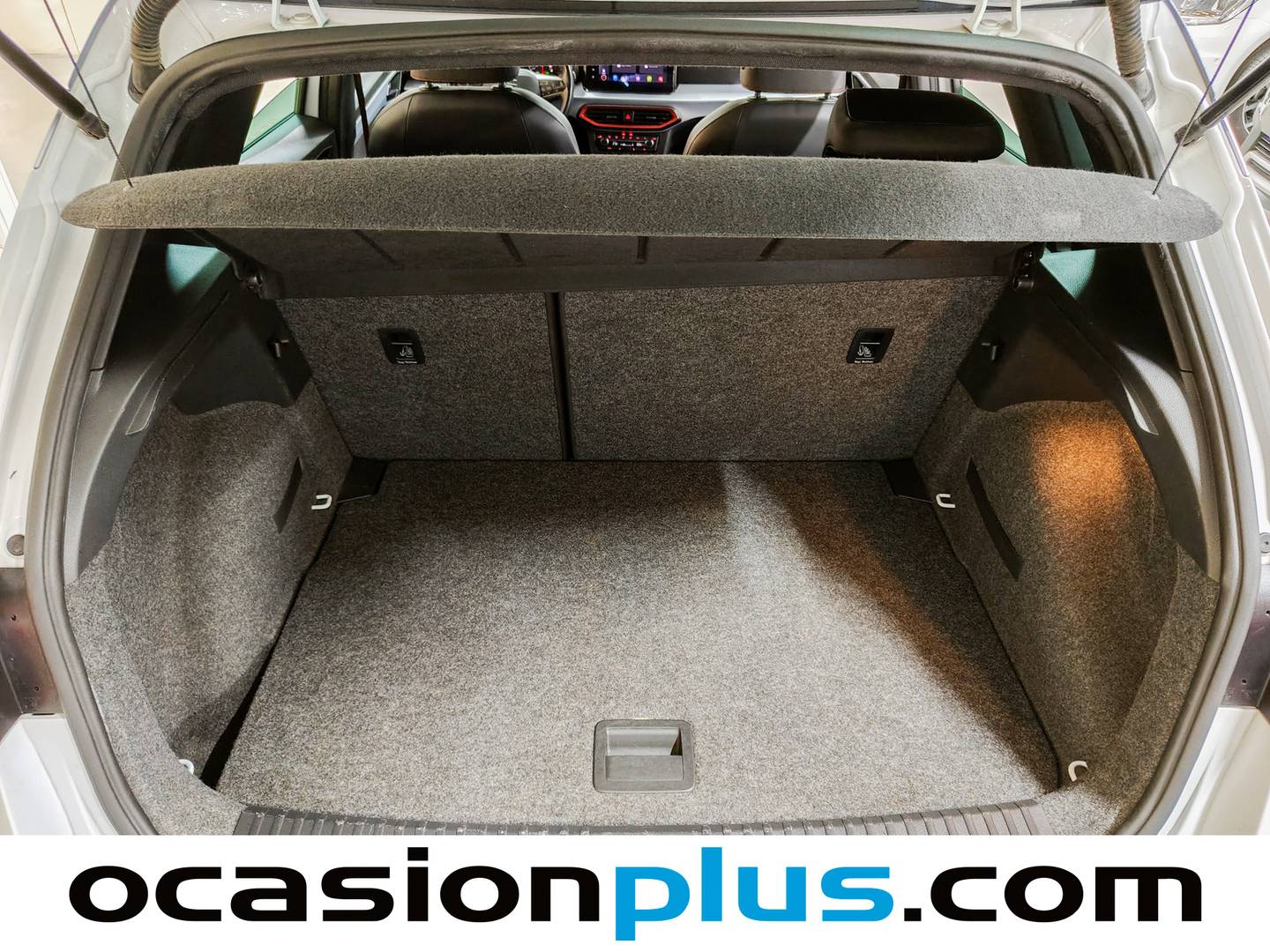 Fotos maletero Seat Arona SEAT Arona 1.5 TSI S&S FR XL DSG (150 CV)