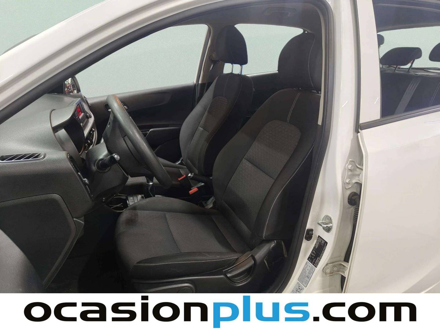 Foto asientos delanteros KIA Picanto KIA Picanto 1.0 DPi Concept Pack Comfort (67 CV)