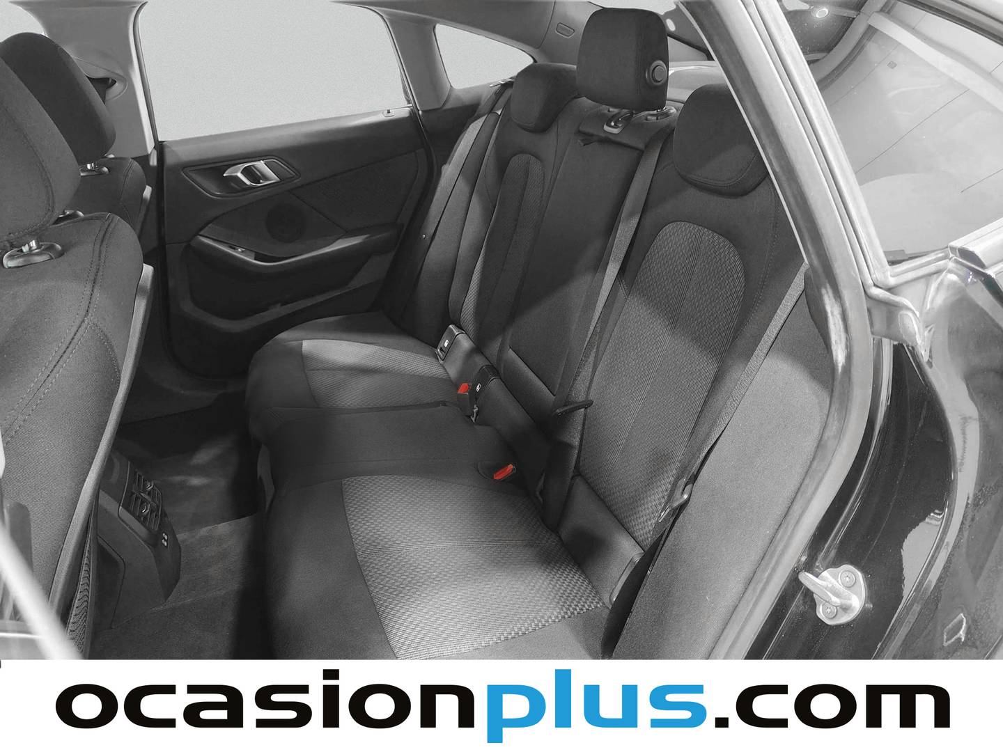 Foto asientos traseros BMW Serie 2 BMW Serie 2 216 Gran Coupe (116 CV)
