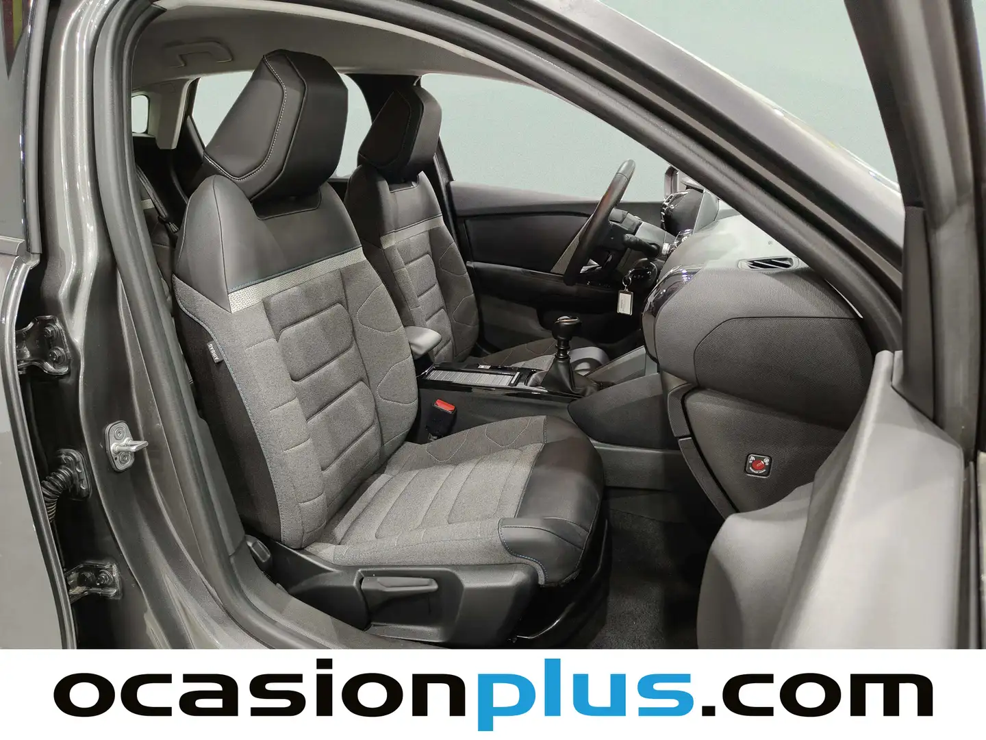 Foto Citroën C4 Citroen C4 PureTech 130 S&S 6v Feel Pack (130 CV)