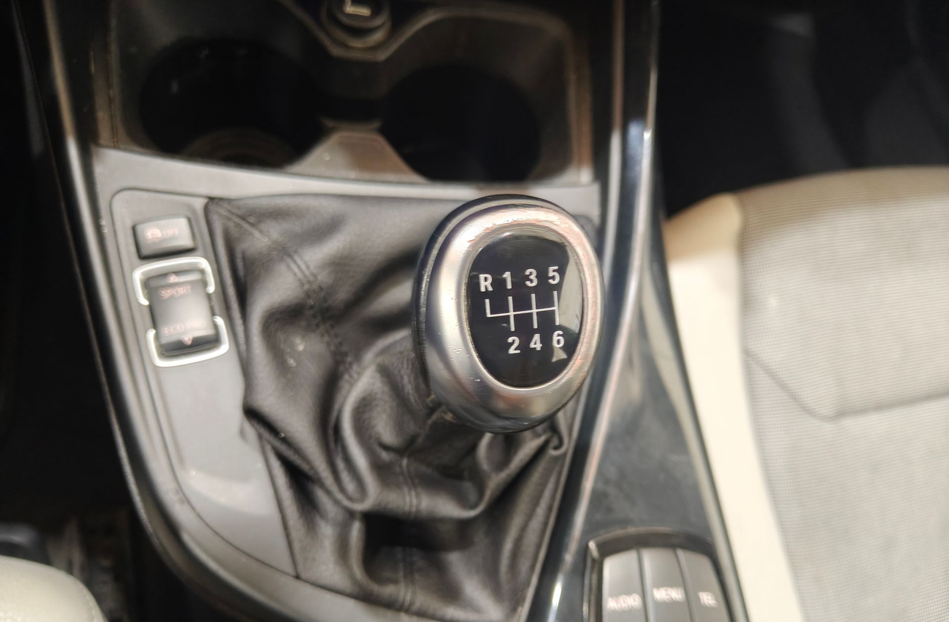 BMW Serie 1 118d - foto 5