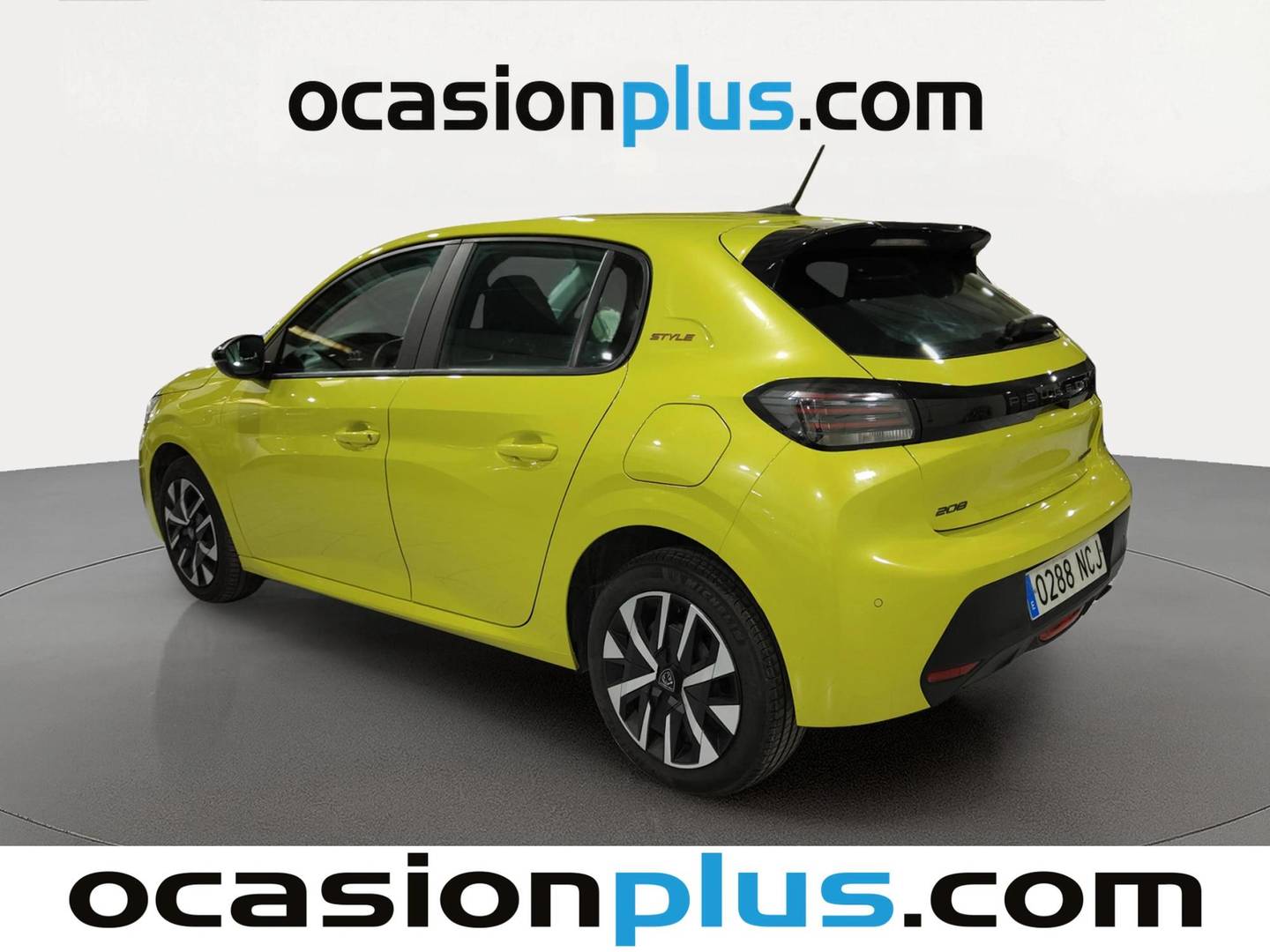 Foto trasera Peugeot 208 Peugeot 208 Style Hybrid 110 eDCS6 (110 CV) izquierda